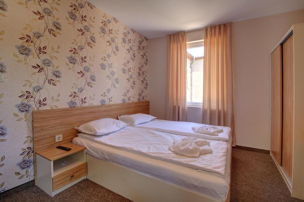 Hotel Mida