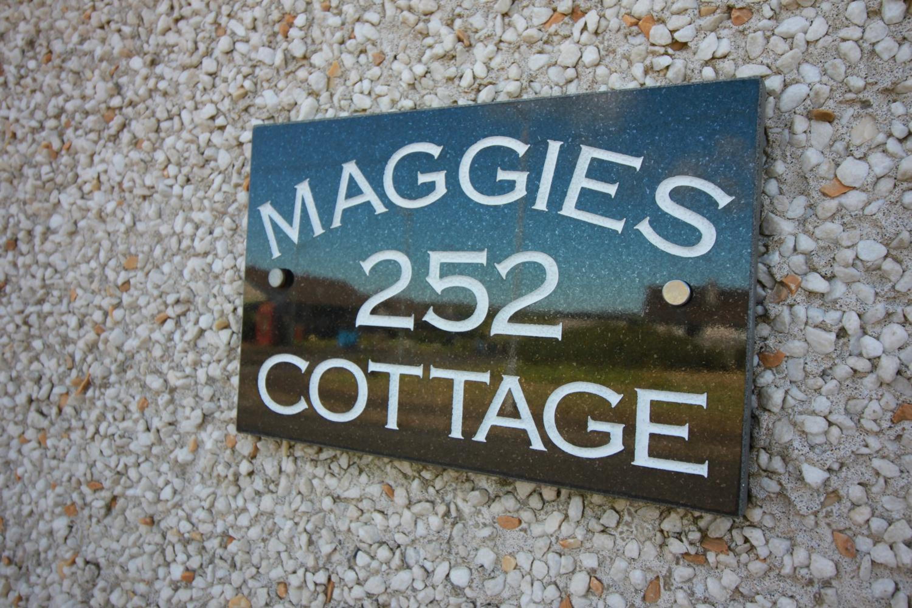 Maggies Cottage view 3