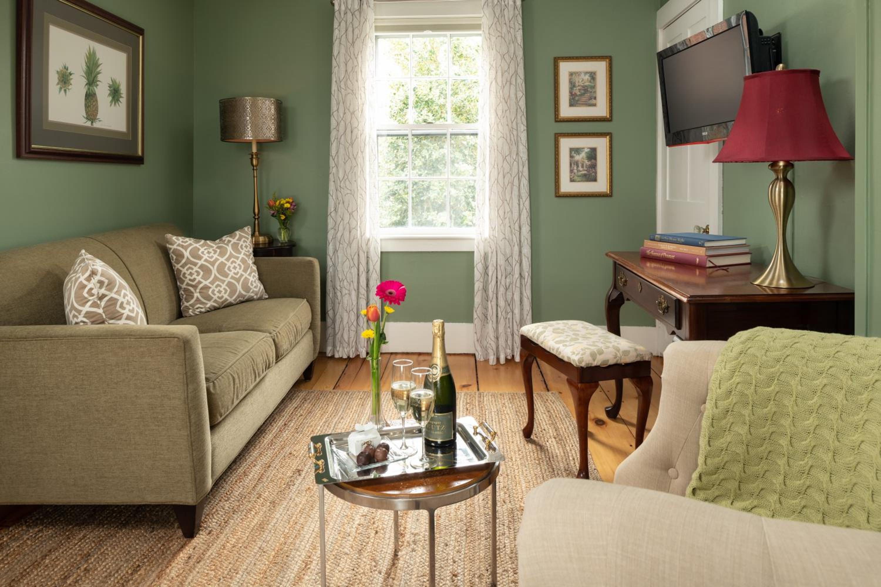 Candleberry Inn on Cape Cod