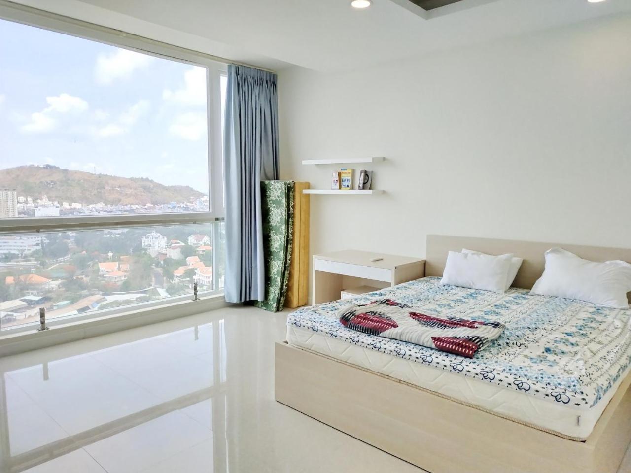 The Grand Condotel