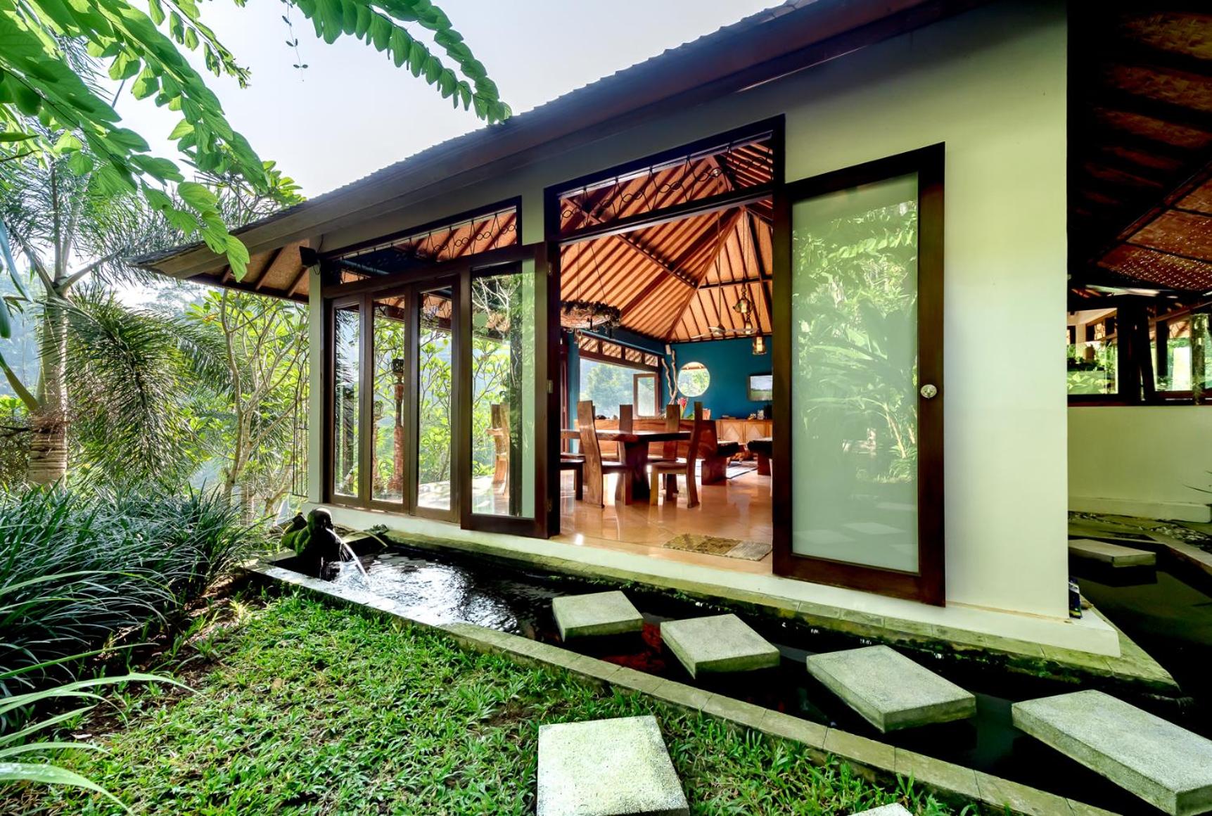 Villa Umah Shanti