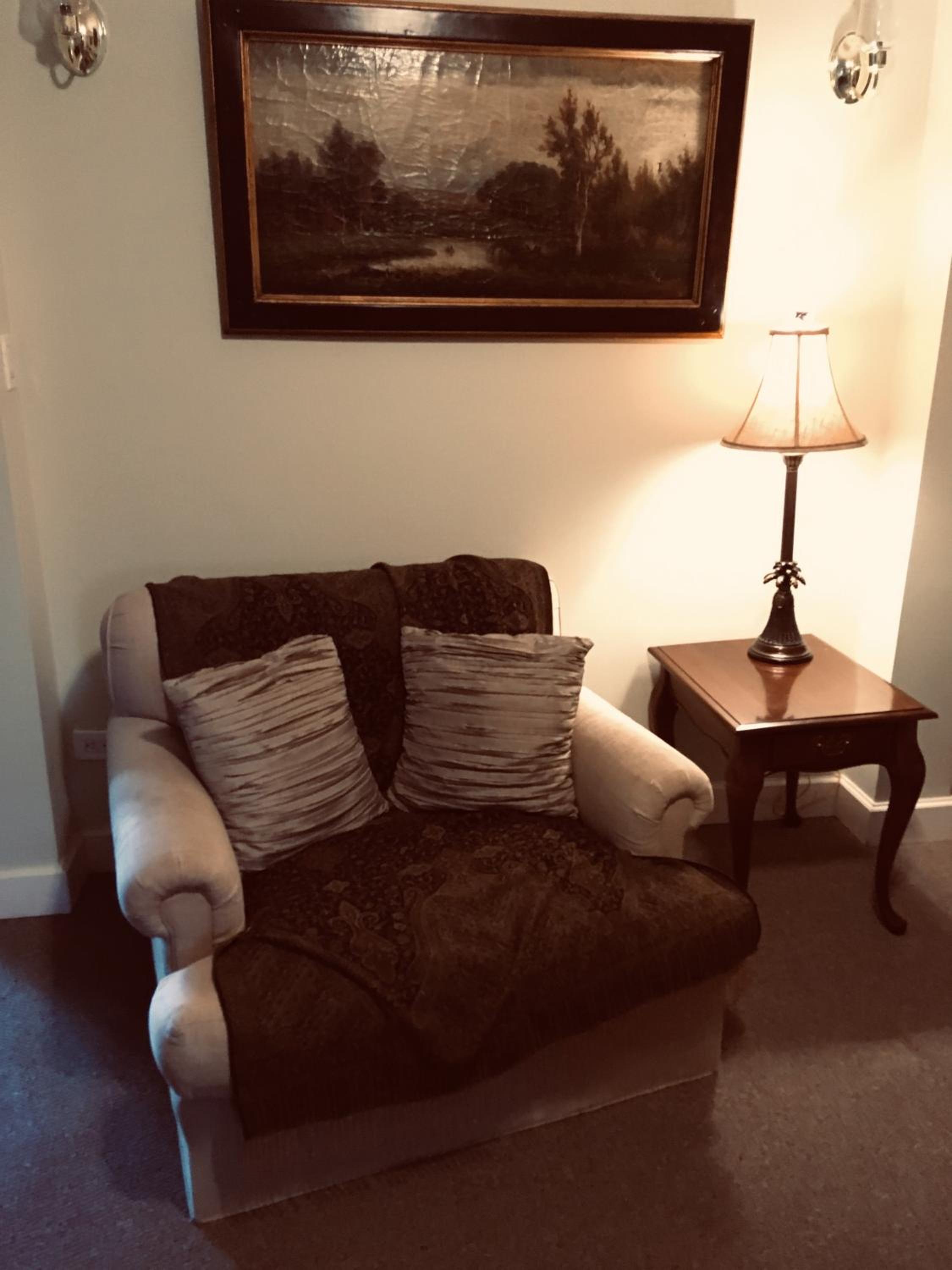 Niagara Mansion Carriage Suite