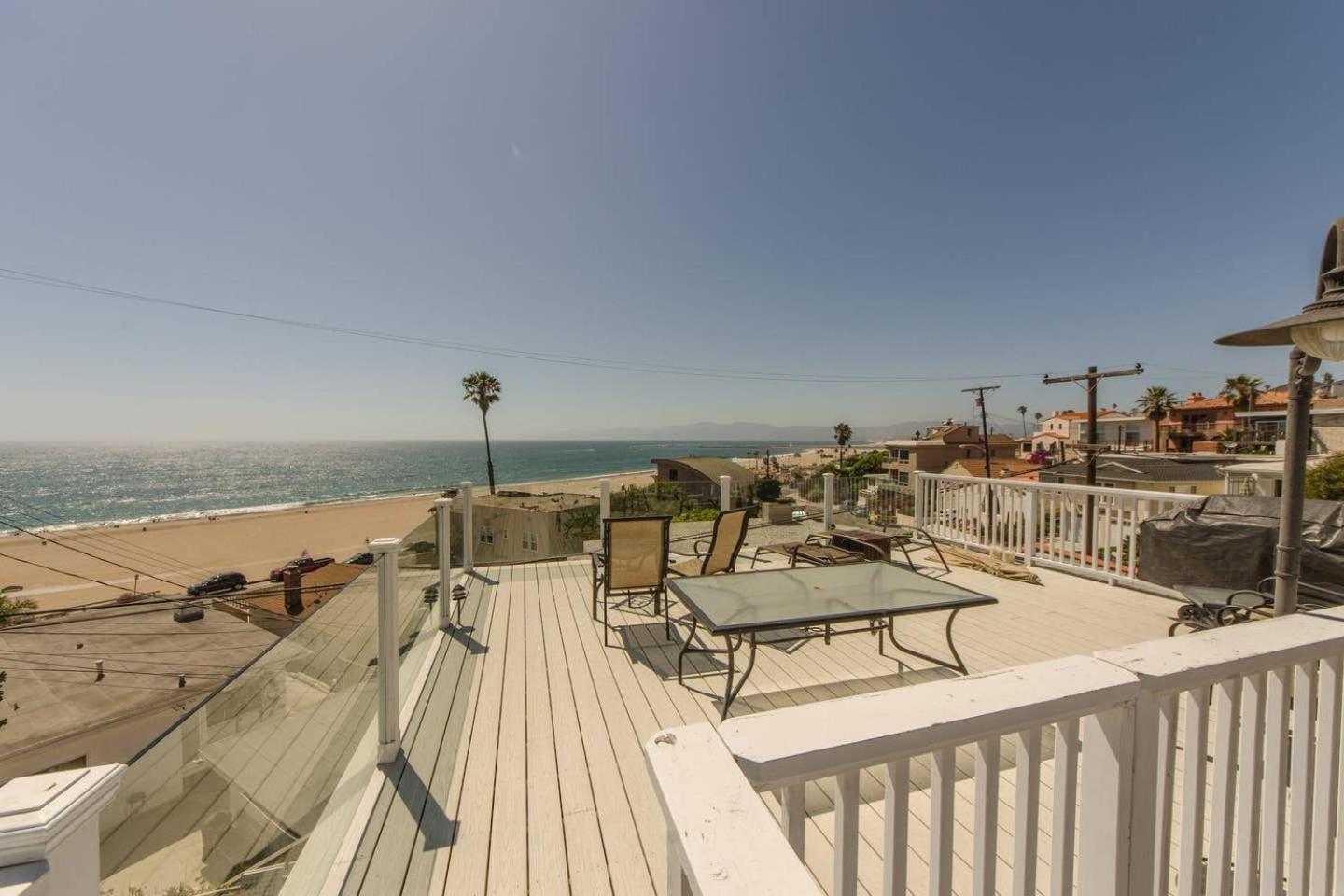 Incredible Los Angeles Beach Home with Amazing Ocean Views