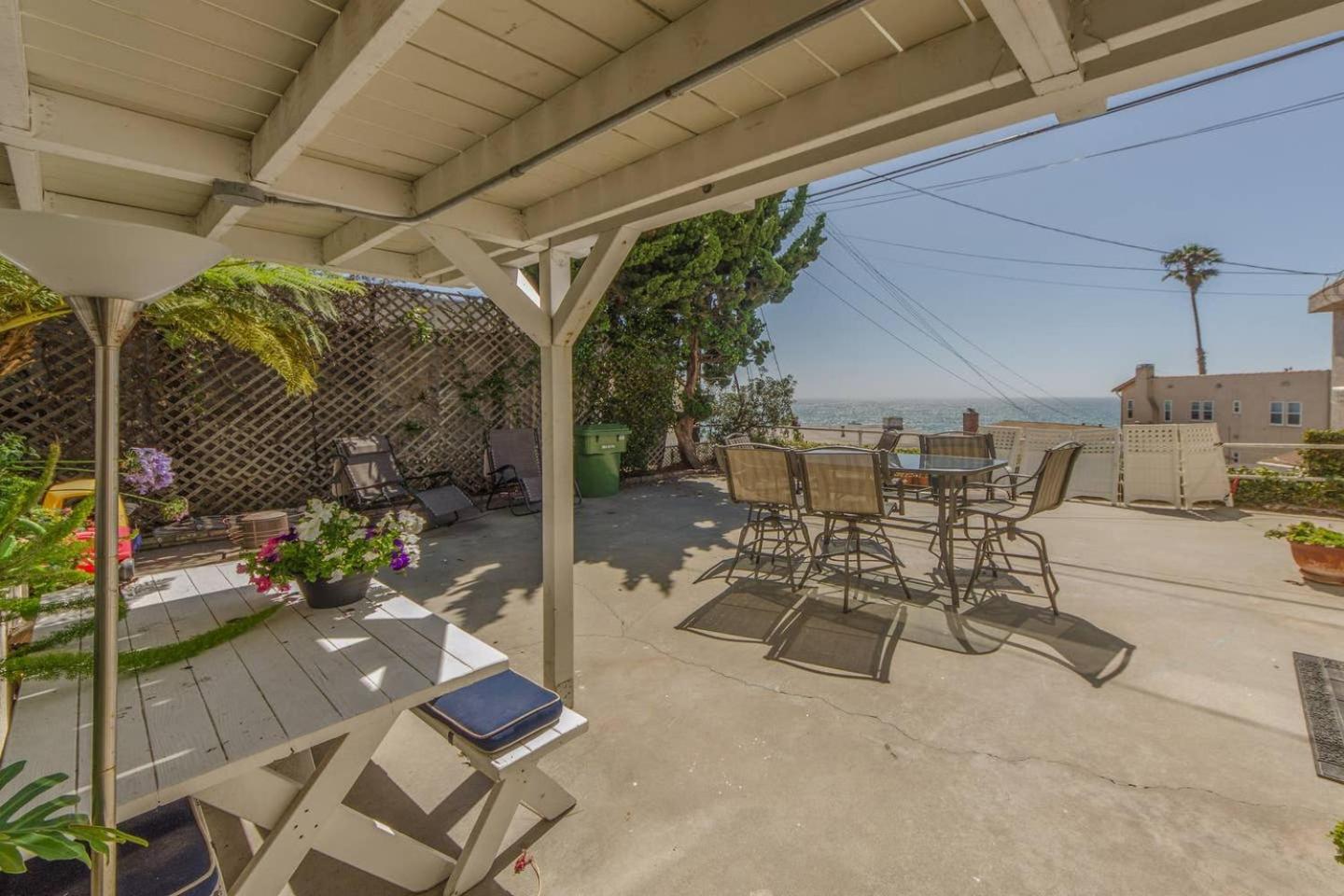 Incredible Los Angeles Beach Home with Amazing Ocean Views