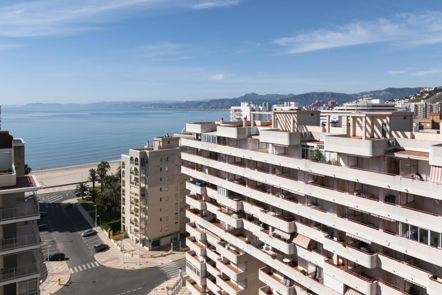 AGUAMARINA C, 11-51 view 4