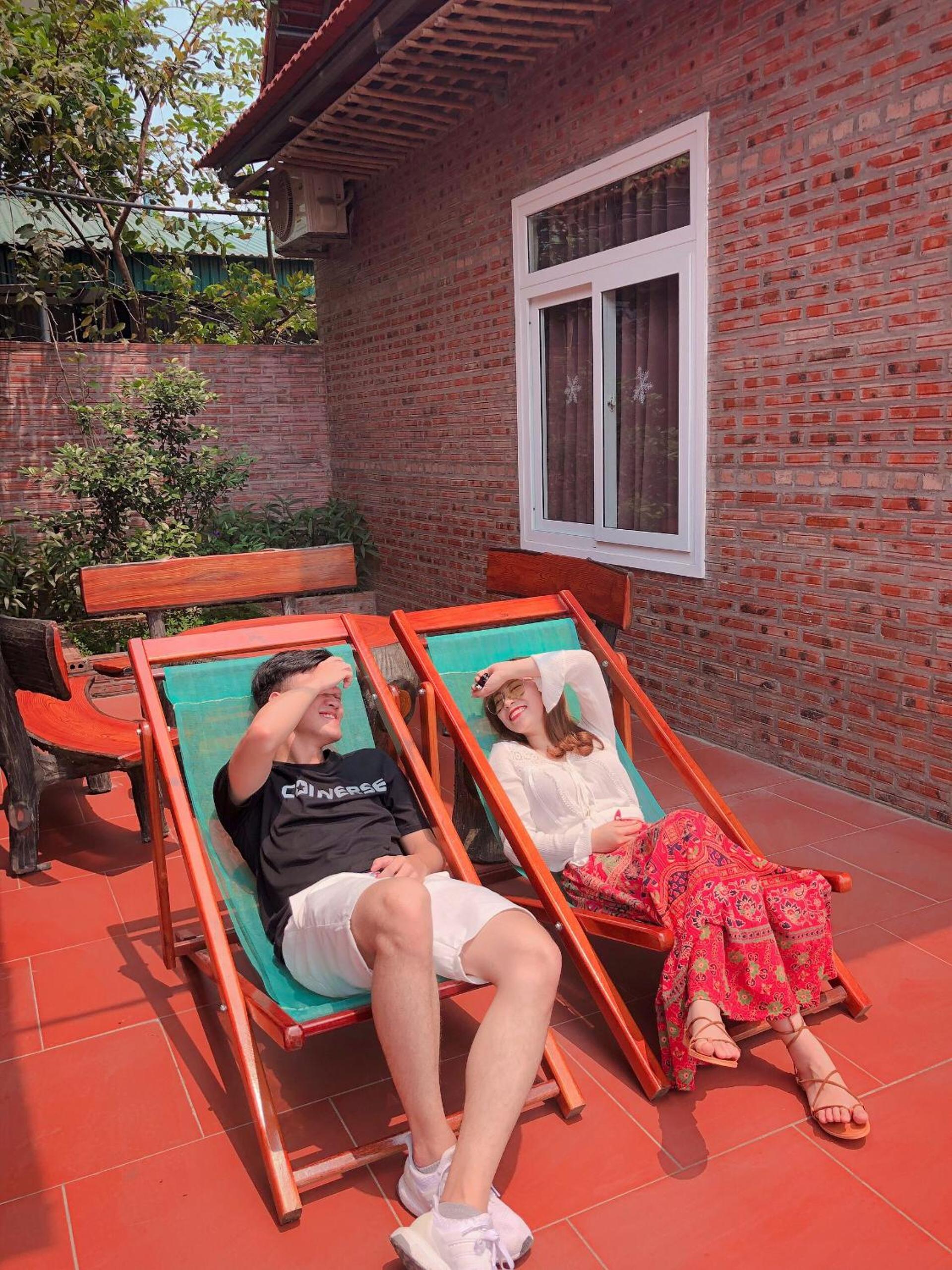Ninh Binh Mountain Side Homestay & Cafe