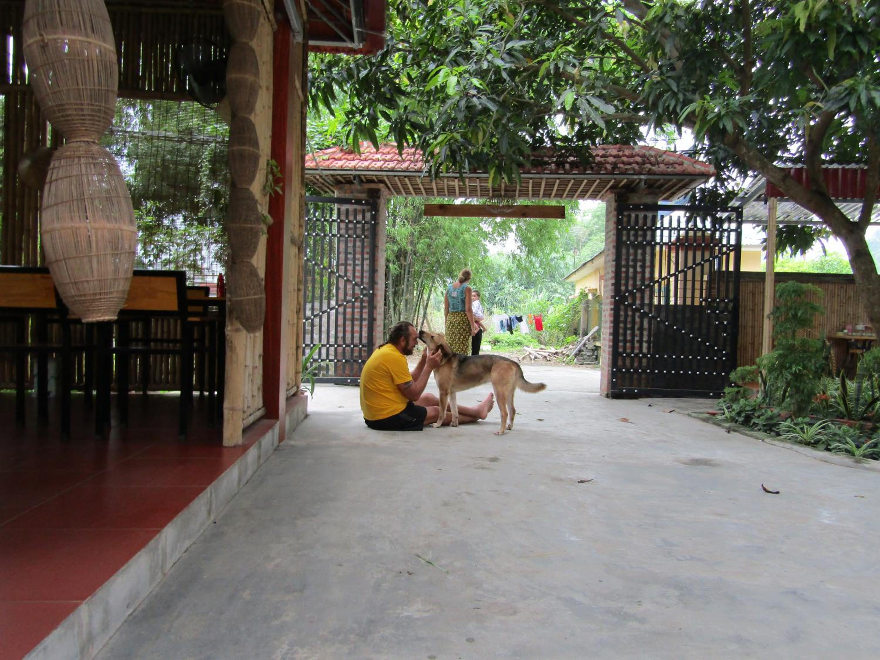 Ninh Binh Mountain Side Homestay & Cafe