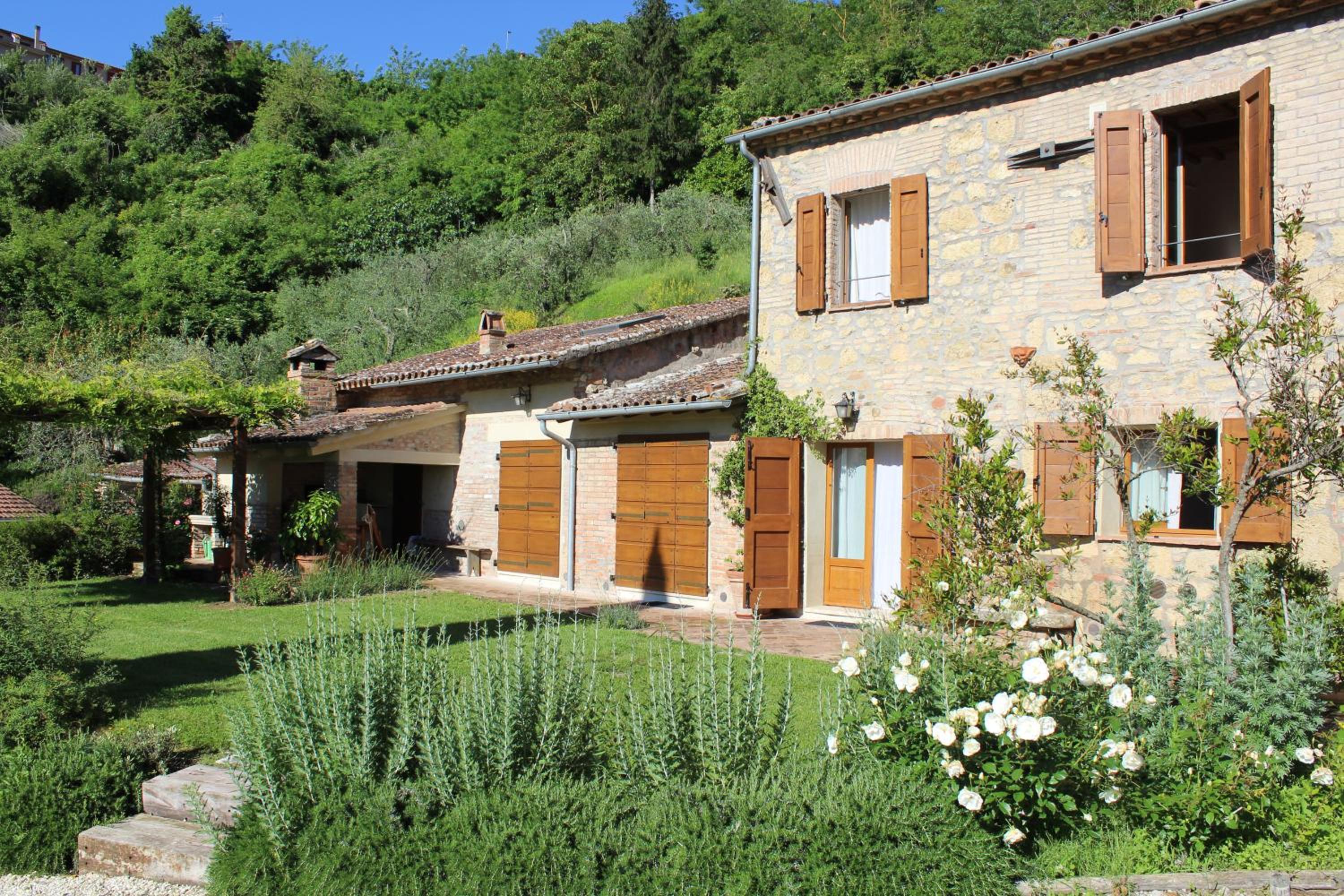 Villa Porsenna view 2