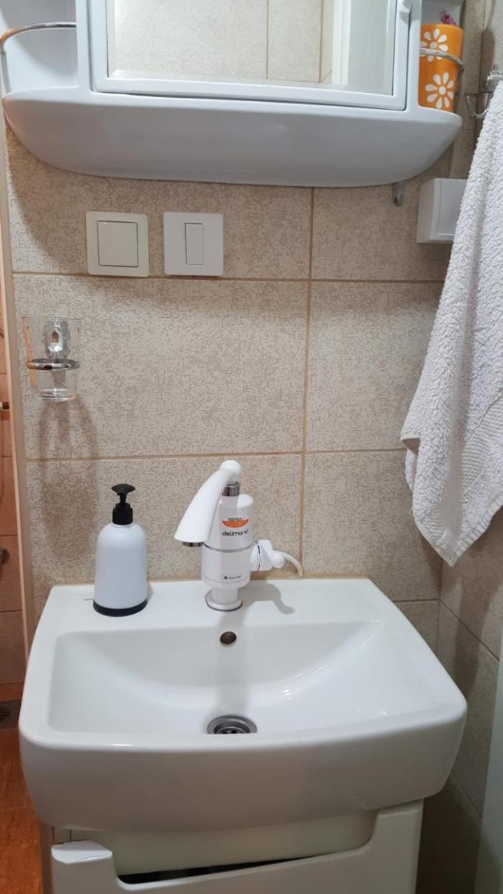 Vikendica Ahatovići