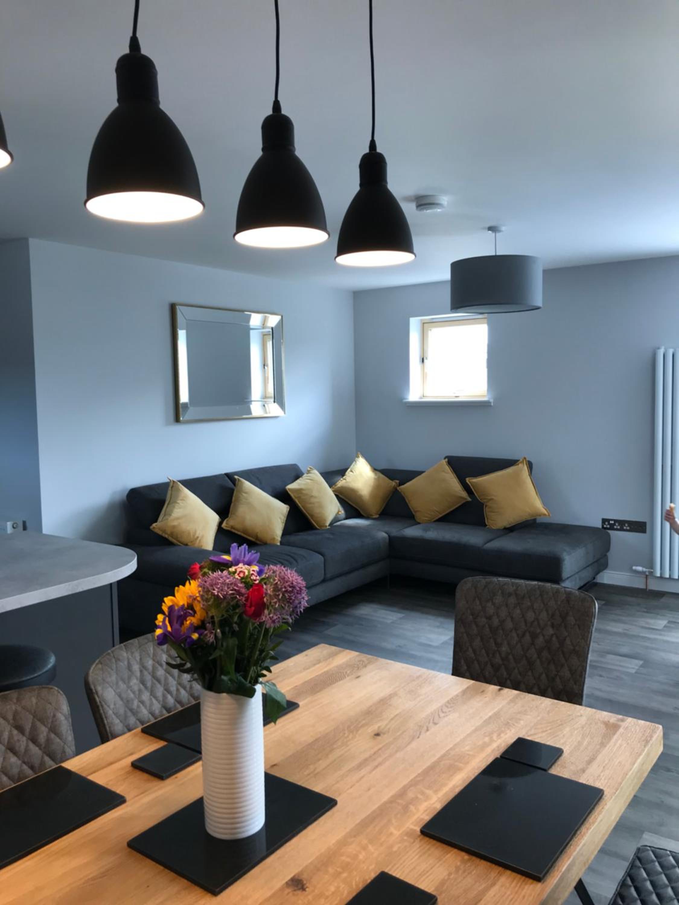 Apt 2, Frasers Close view 2