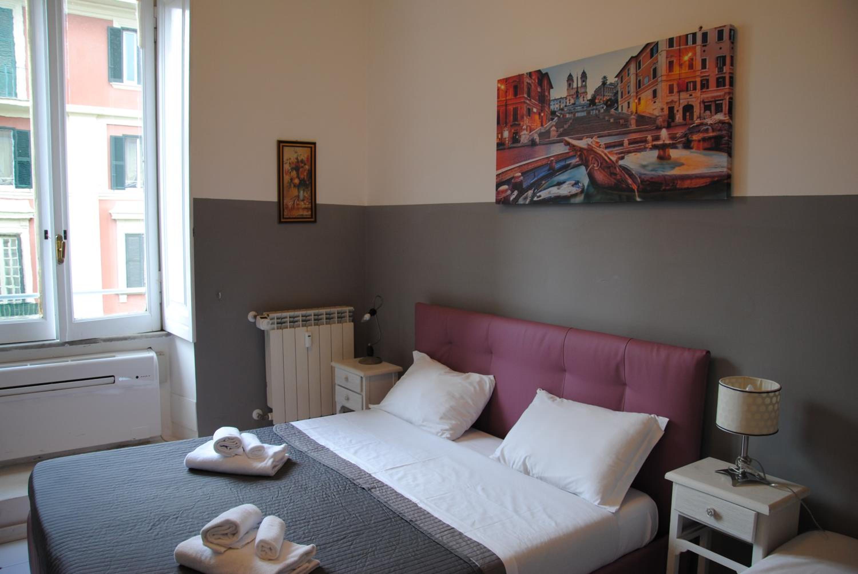 Vatican Catone Apartments