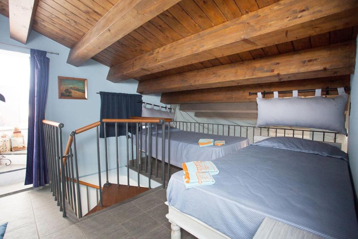 Casa Anna con terrazzo, Lipari photo 2