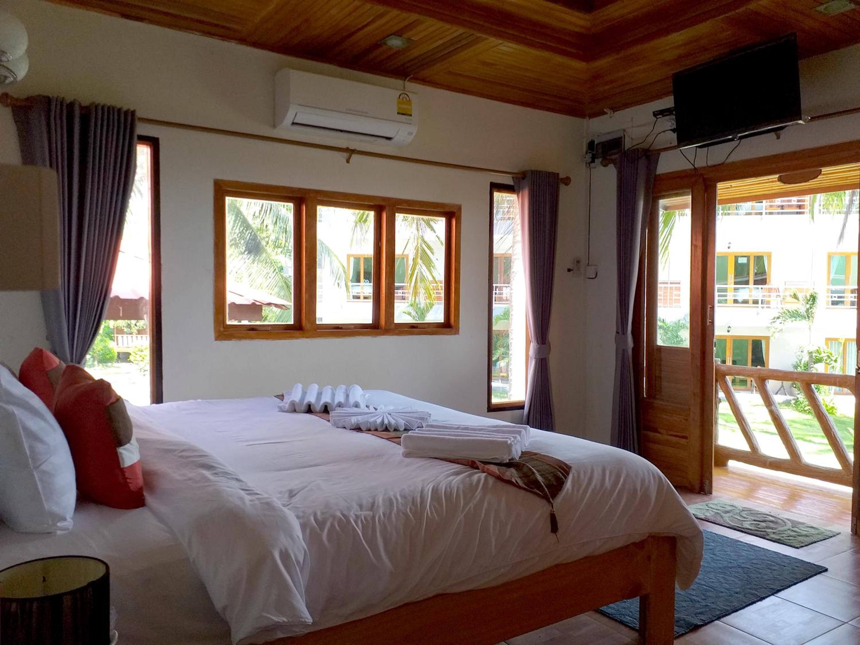 The Ford SunSet Beach Resort