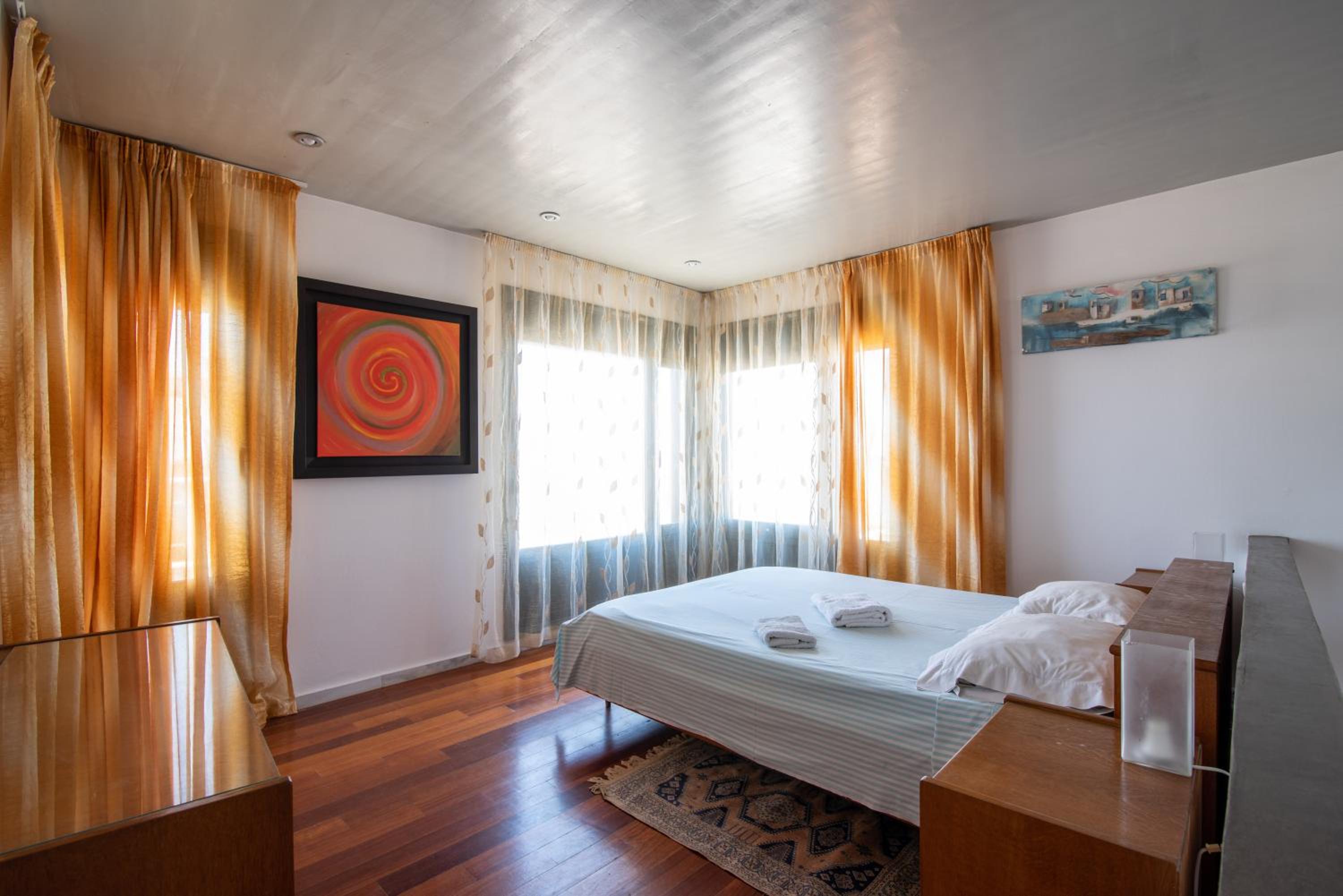 Red Beachfront Apartment view 5