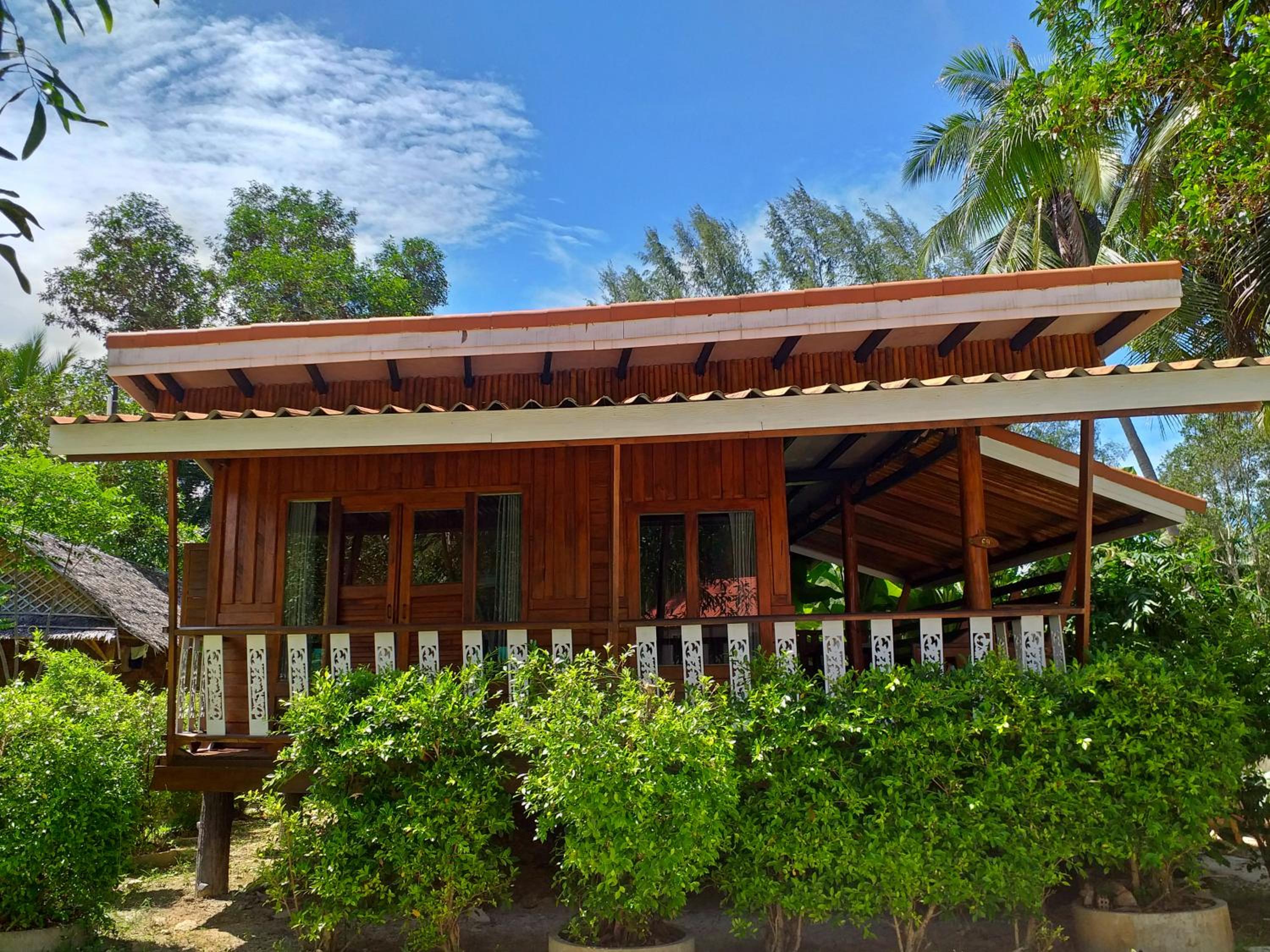 The Ford SunSet Beach Resort