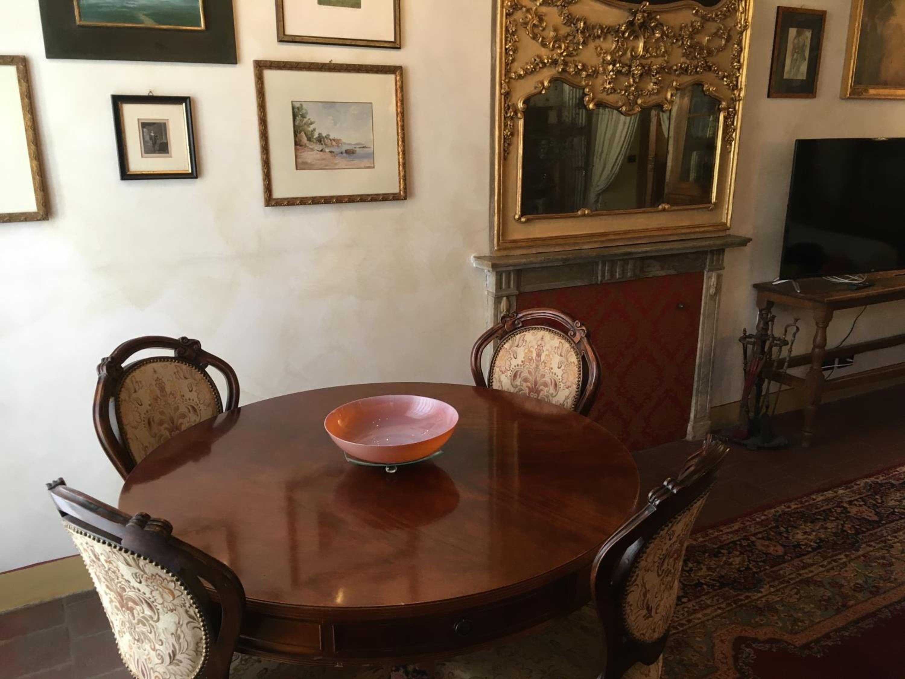 Garibaldi Suite view 4