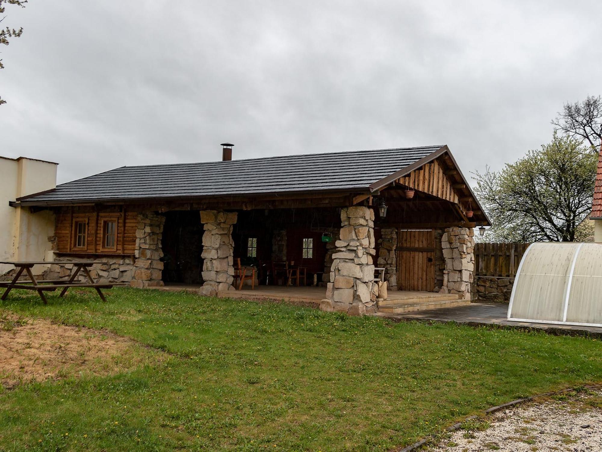 Photo 16