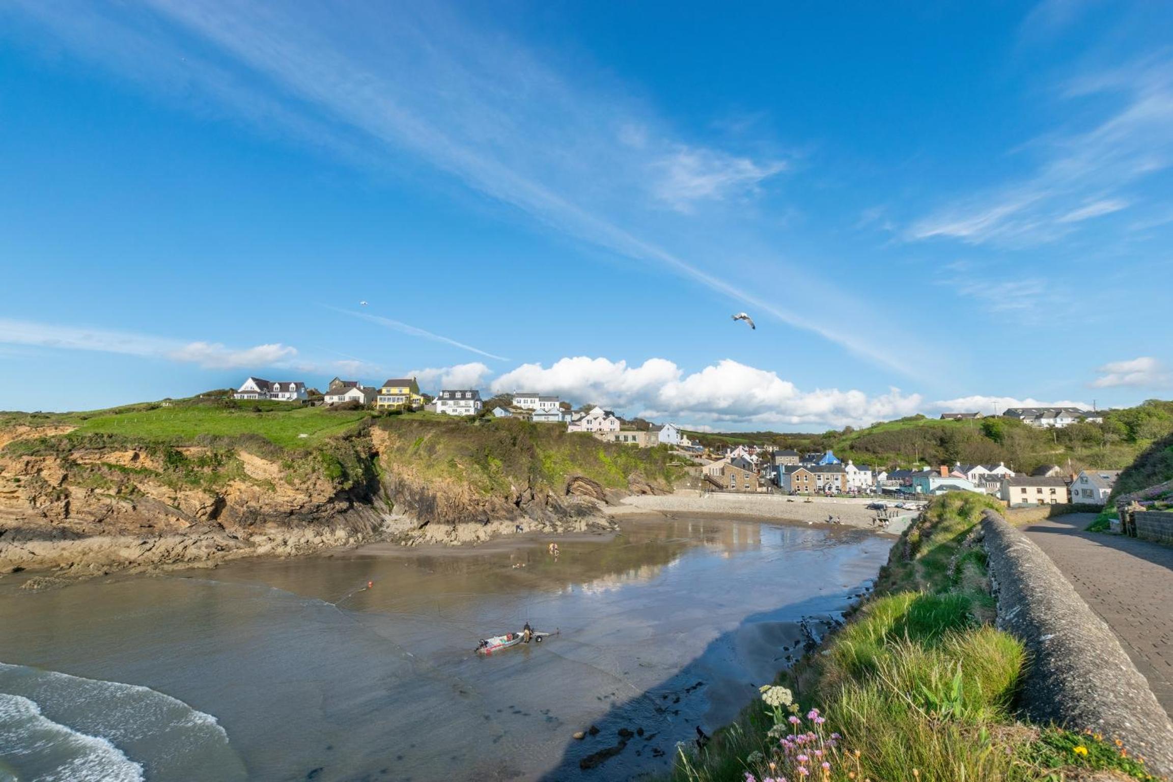 4 Bed in St. Ishmaels oc-bow104
