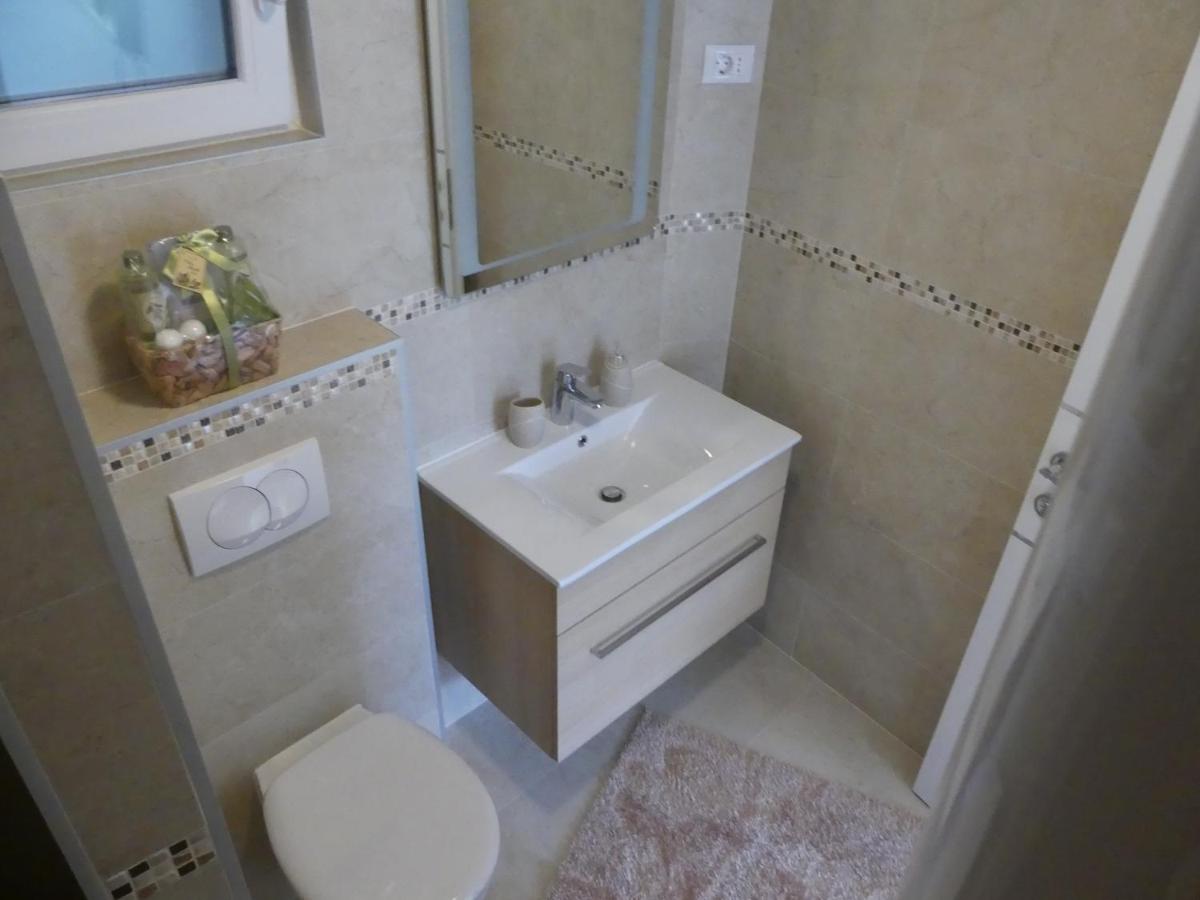 Madonna Guest House