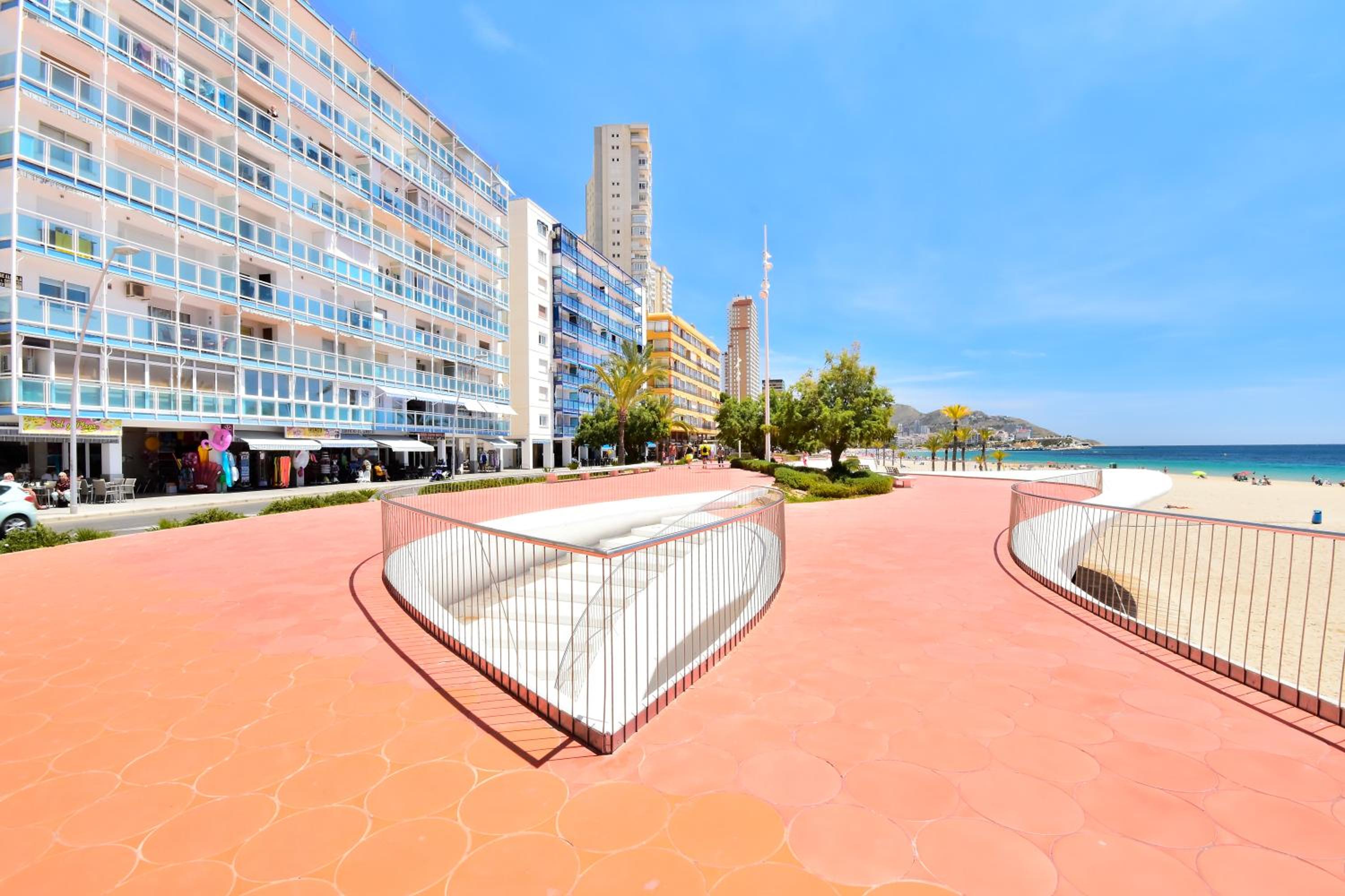 GR LUXURY APARTMENT FIRST LINE BEACH view 3