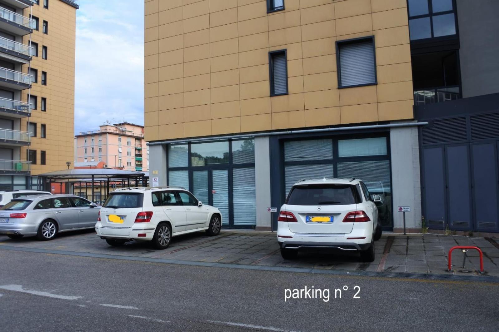 100 Viale Italia view 2