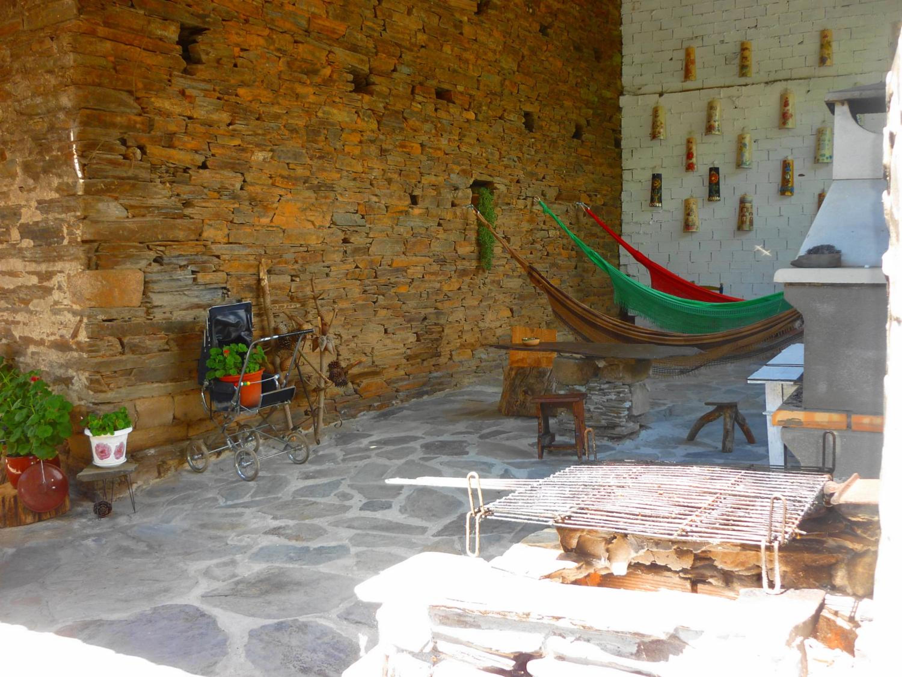 Photo 49