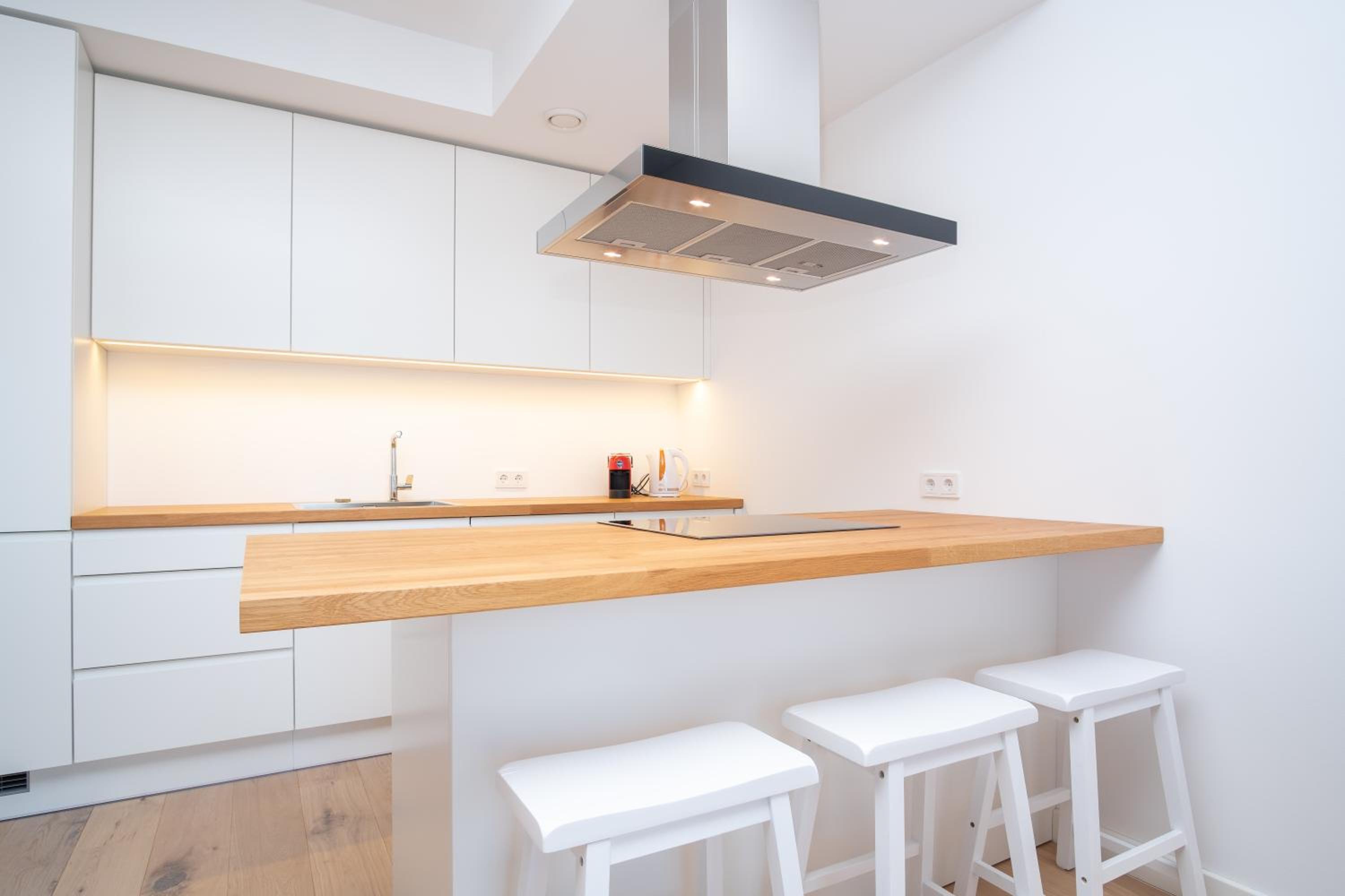 Dream Stay - 2 Porto Franco Apartments near Old Town view 3