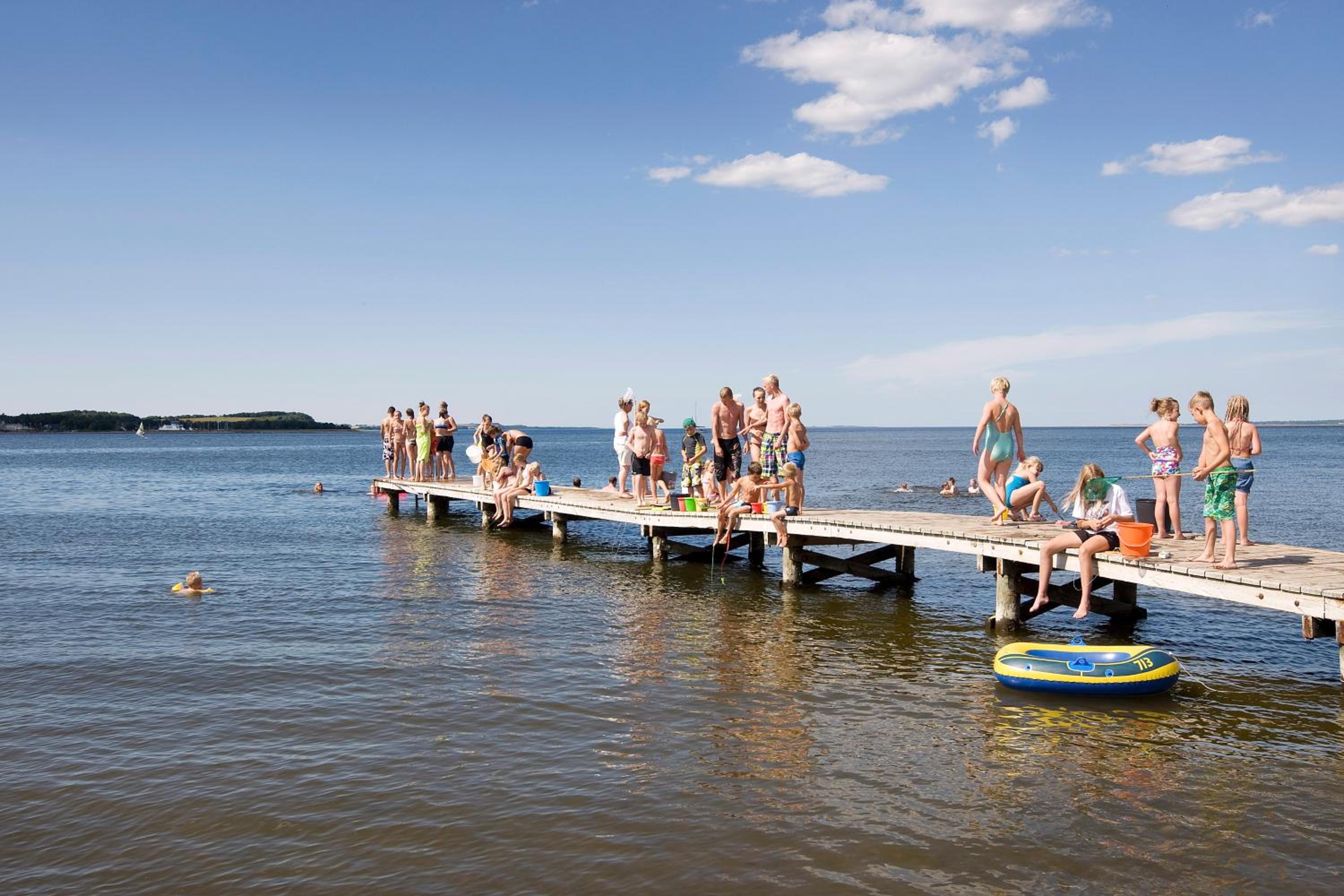 Hvalpsund Færgekro
