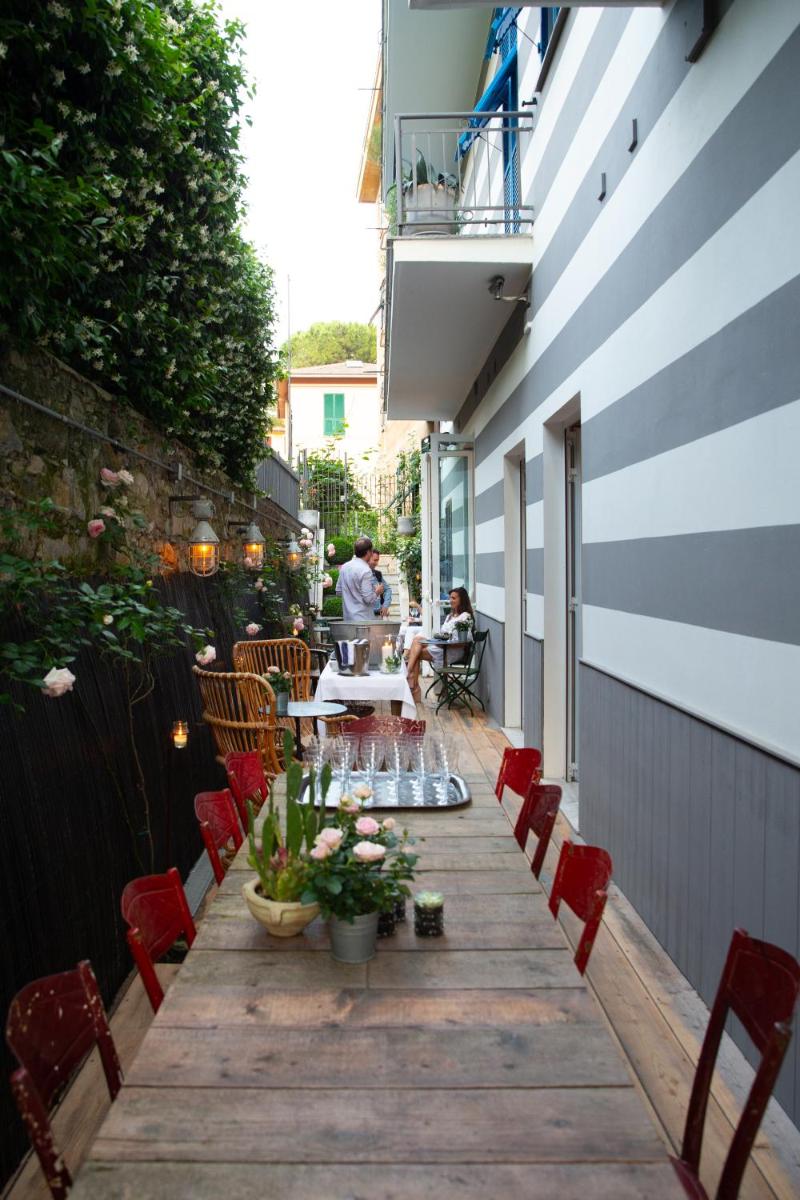 outdoor BBQ area