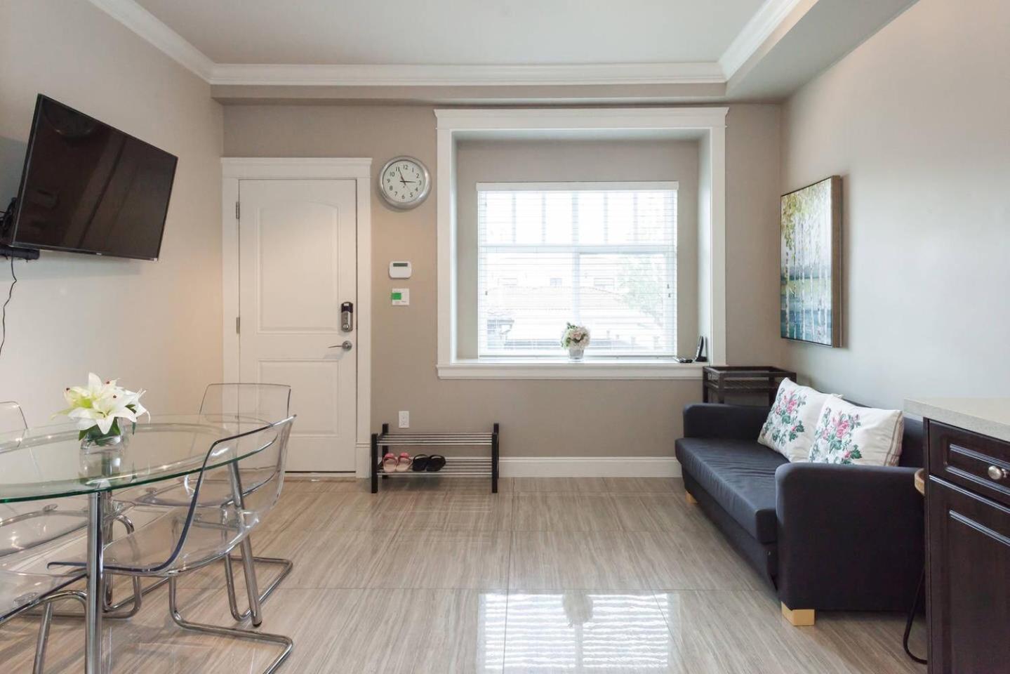 Rare Find Exquisitely New Quiet & Safe Skytrain Home