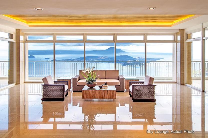 Your Home in Tagaytay with Taal View- Wind Residences view 2