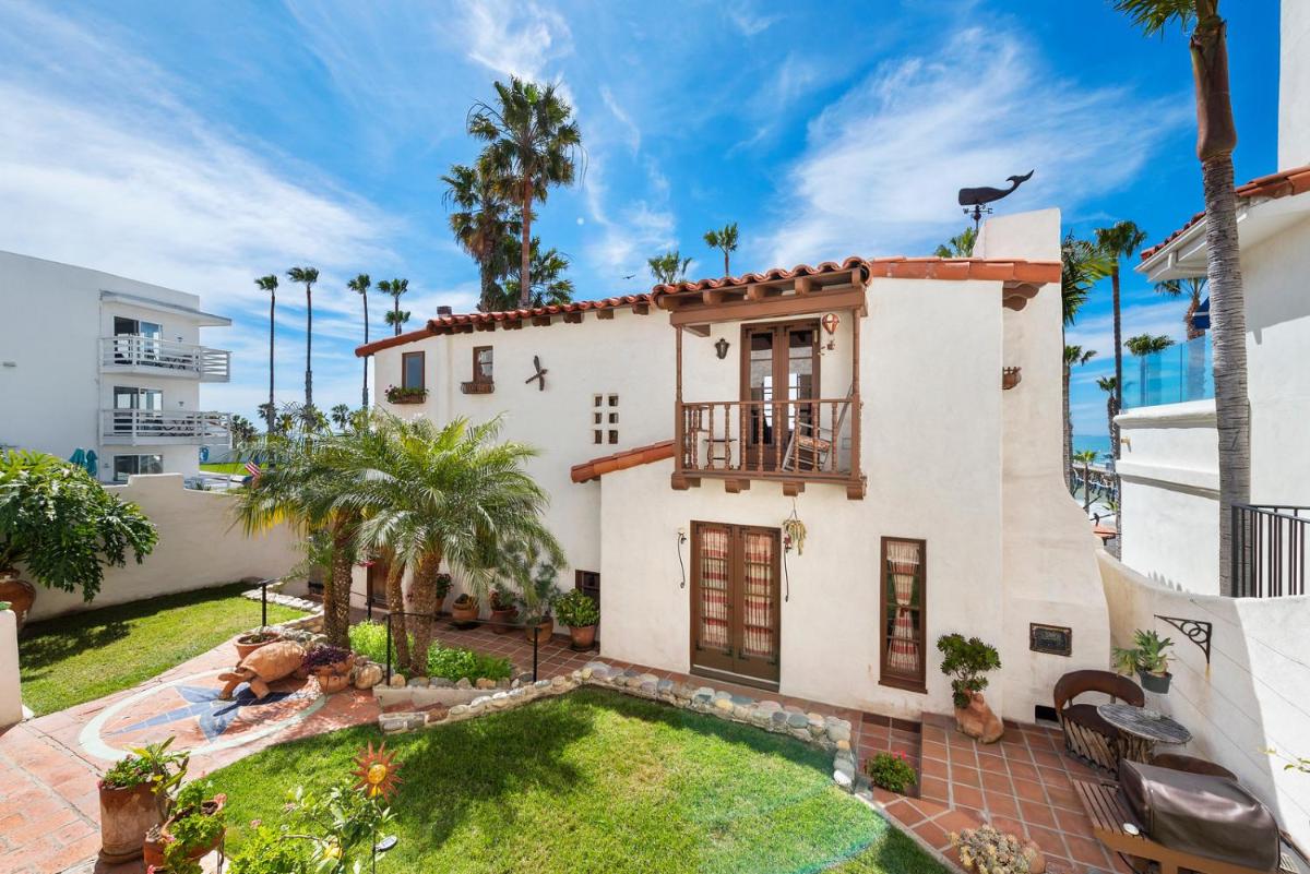 San Clemente Vacations - Oceanfront Hacienda - Property Image 12
