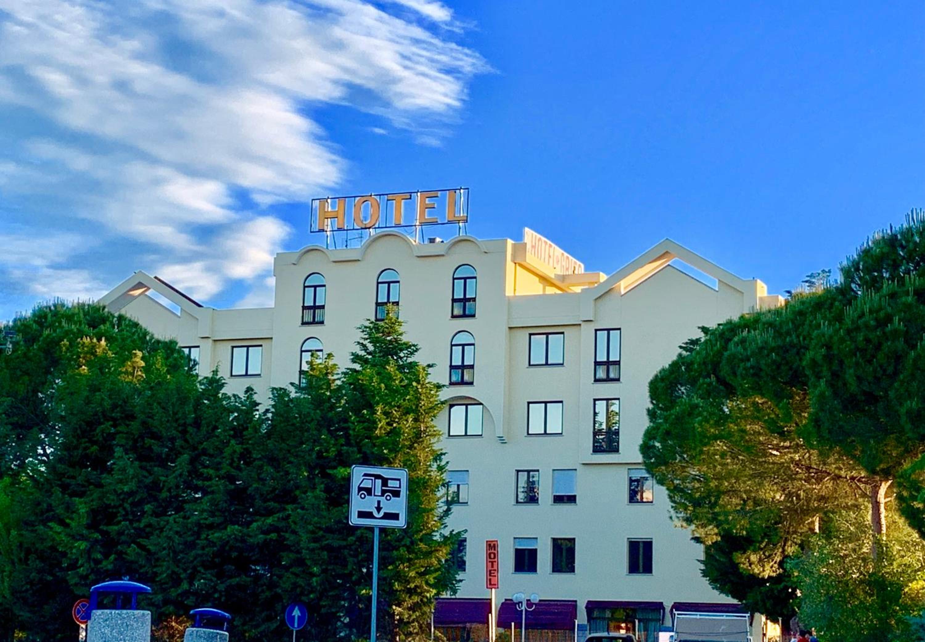 Hotel Il Grifo Hotel e Bisteccheria Toscana - Image 1