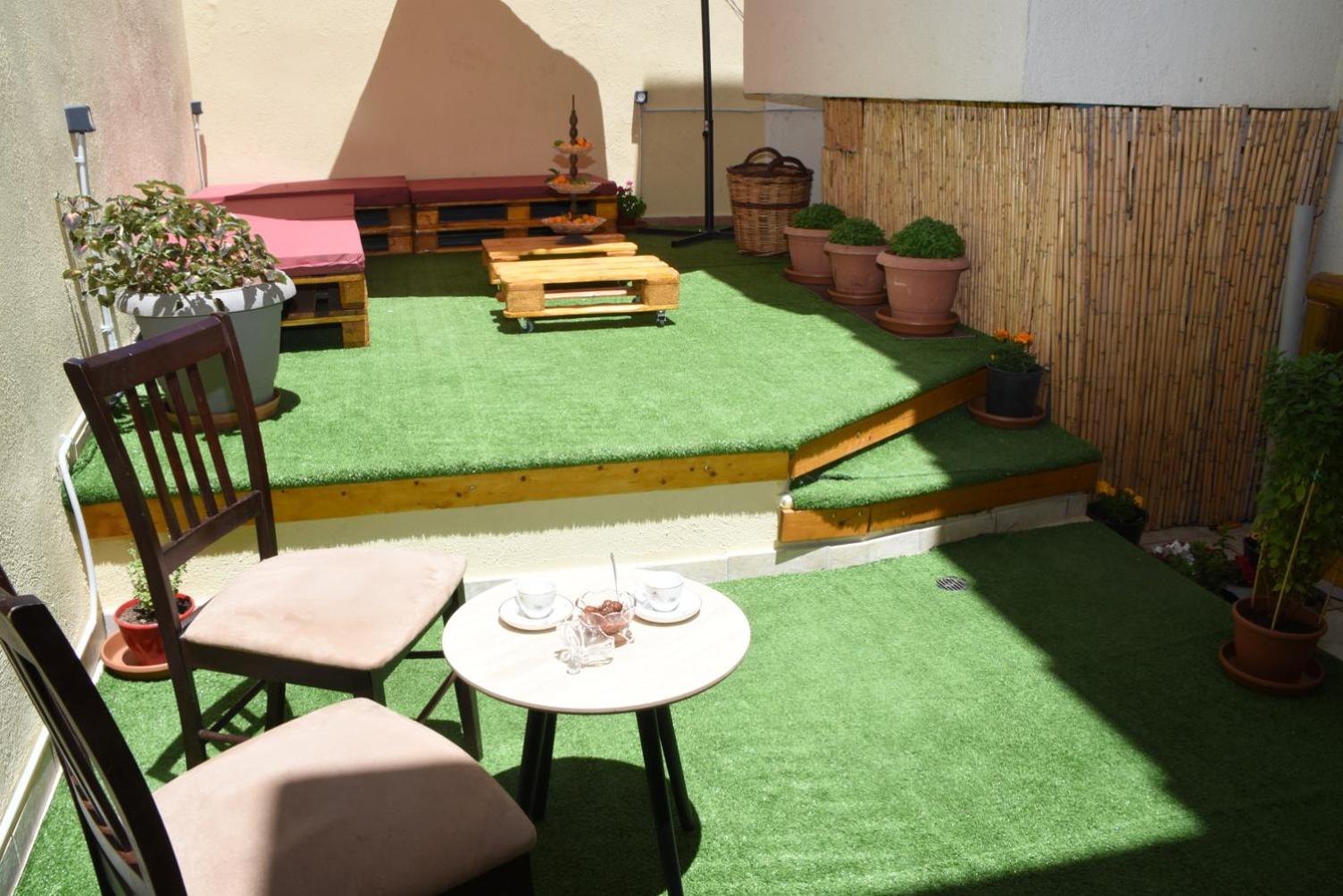 Little Yard Studios & Apartments #2 photo 4