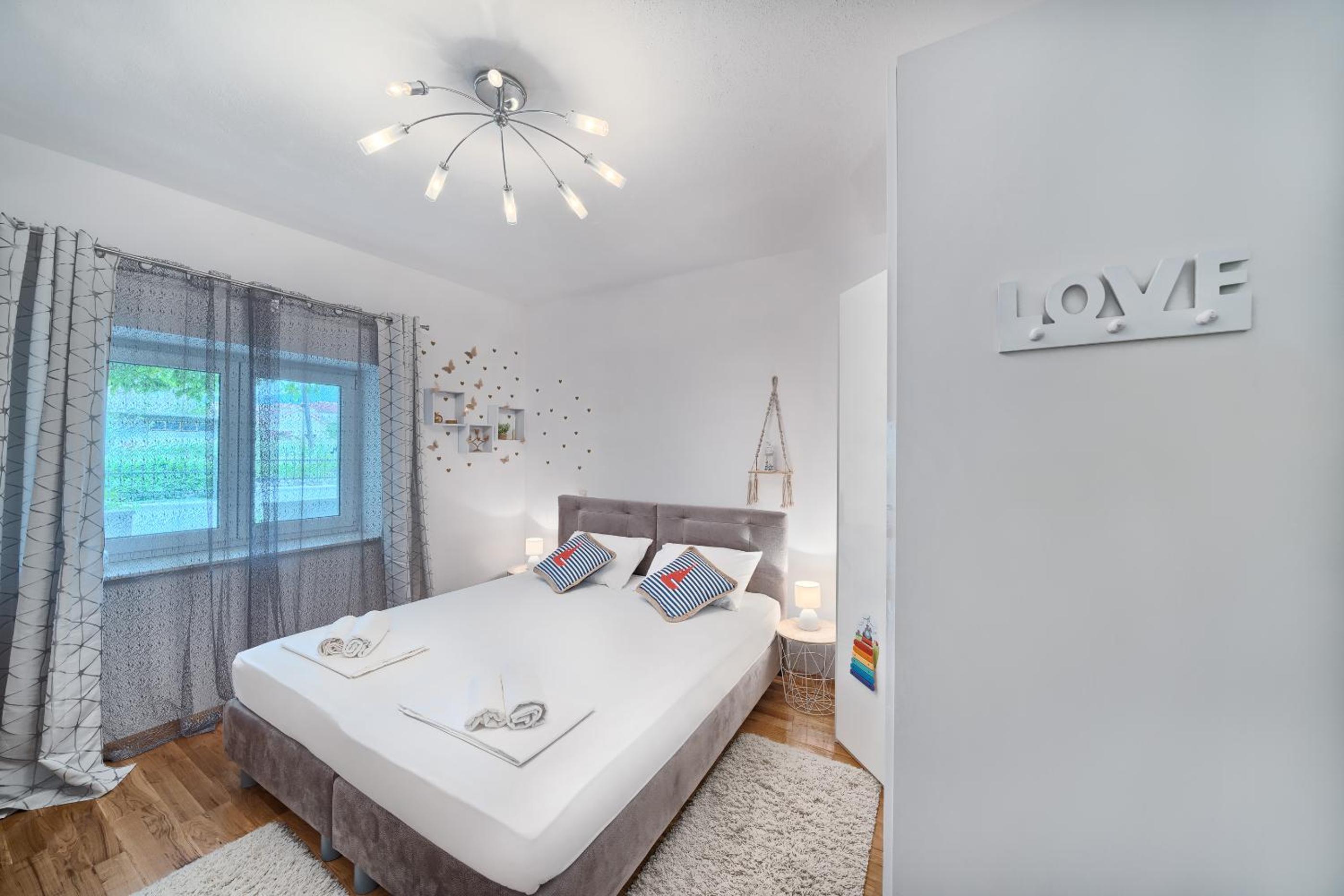 Apartment Villa Hacijenda with private pool and jacuzzi