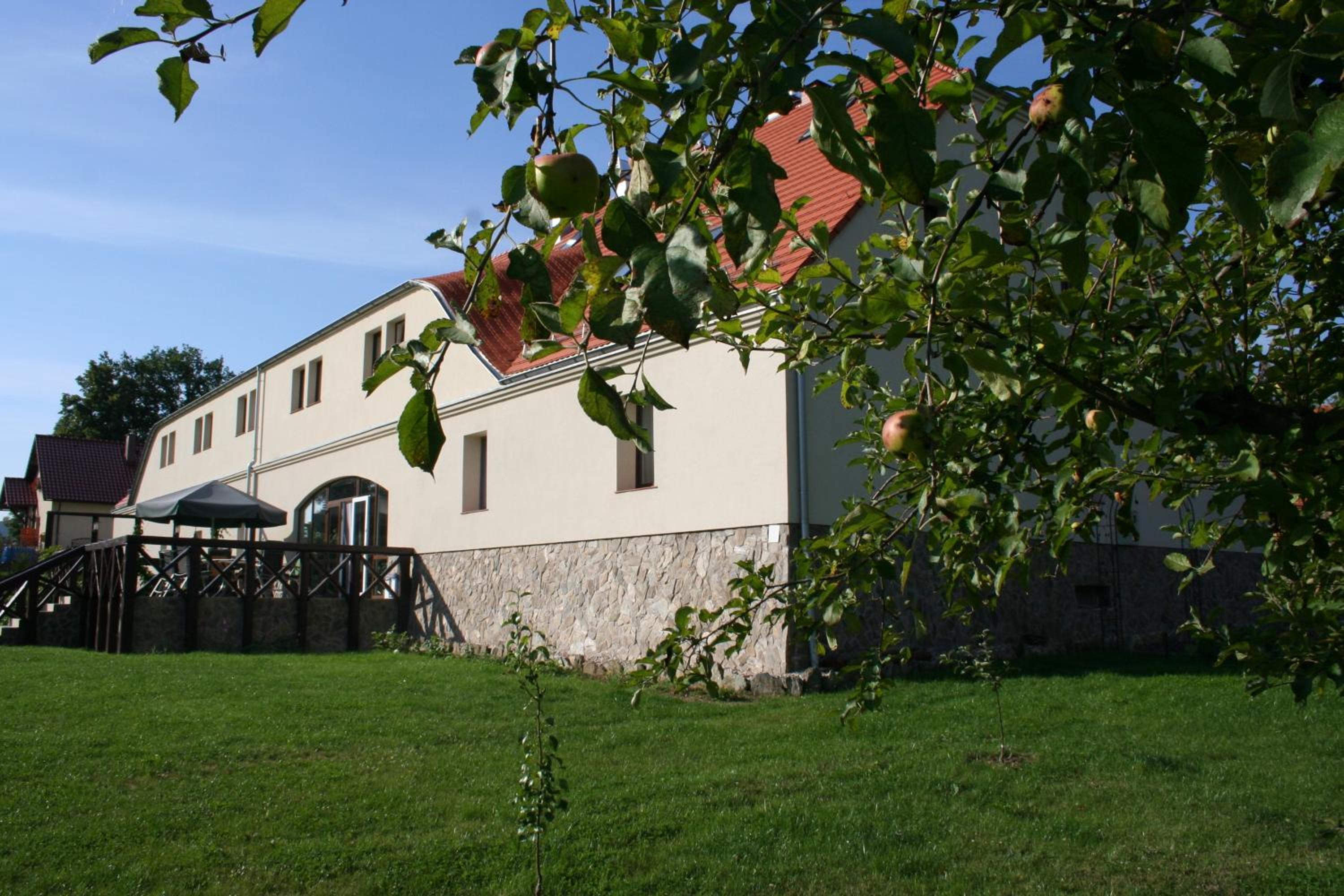Photo 32