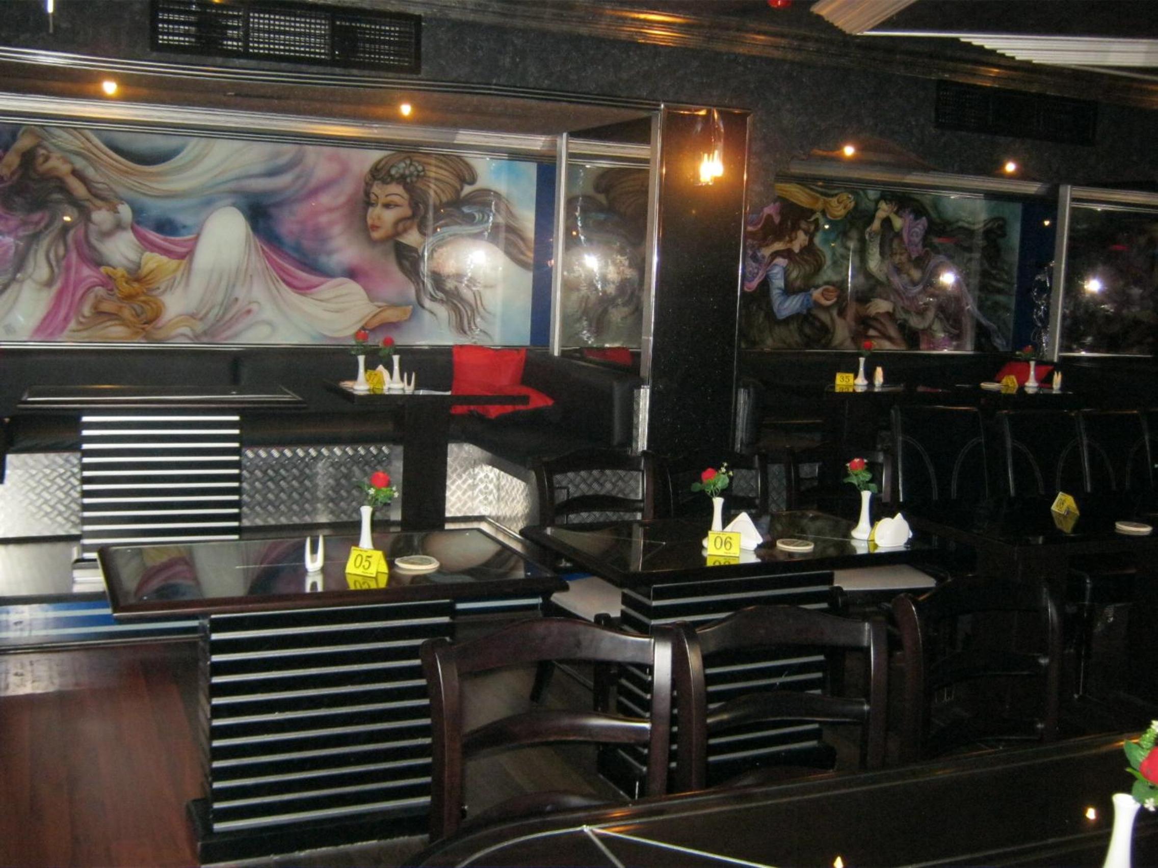 restaurant
