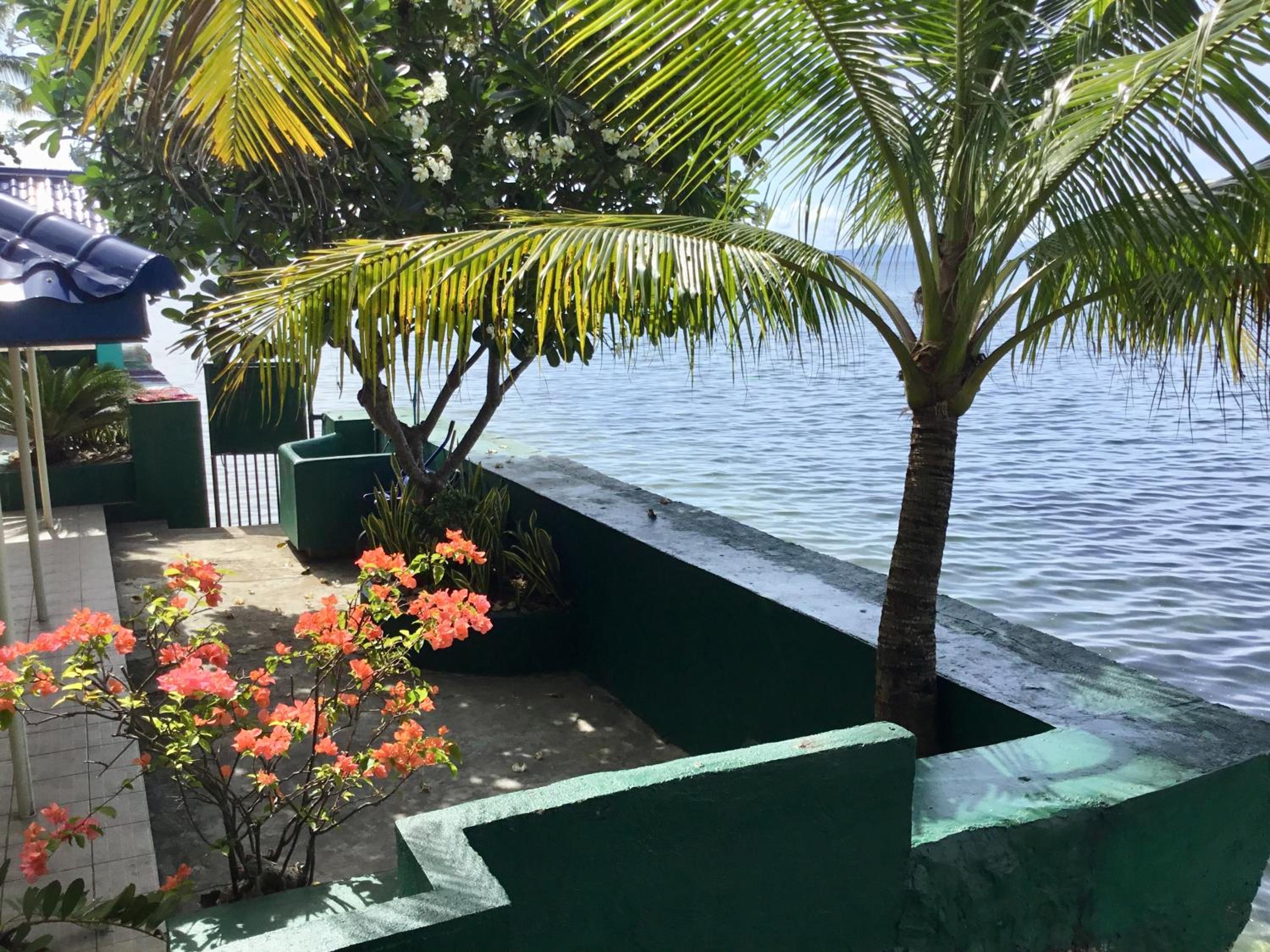 Bamboo Paradise Beach Resort
