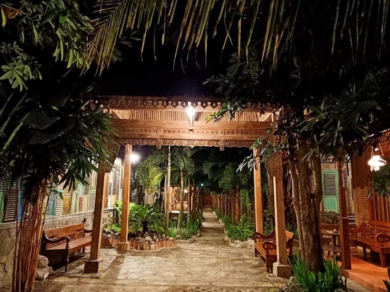 Bedhot Homestay