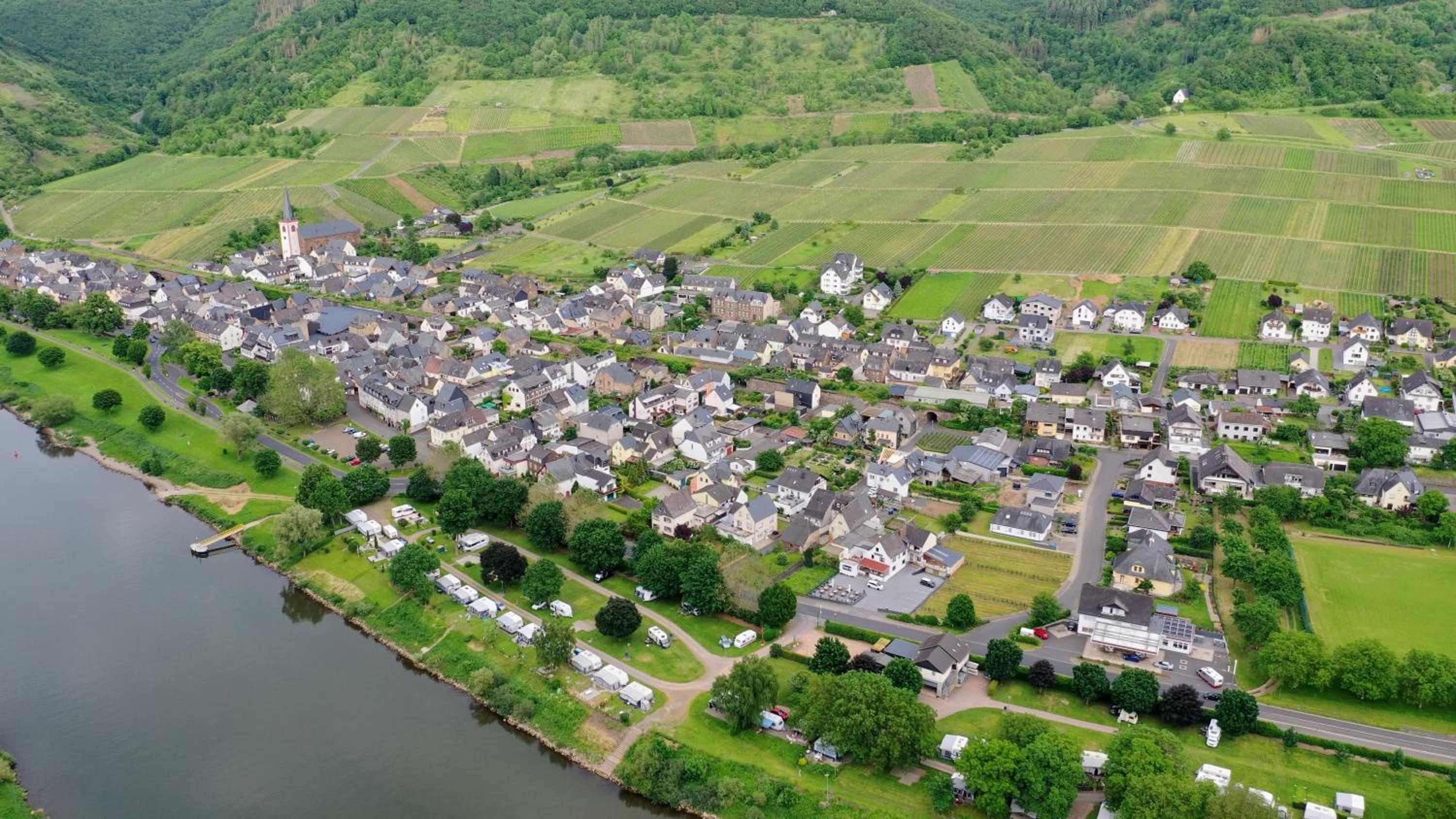 Ferienwohnungen Am Bruttiger Moselsteig