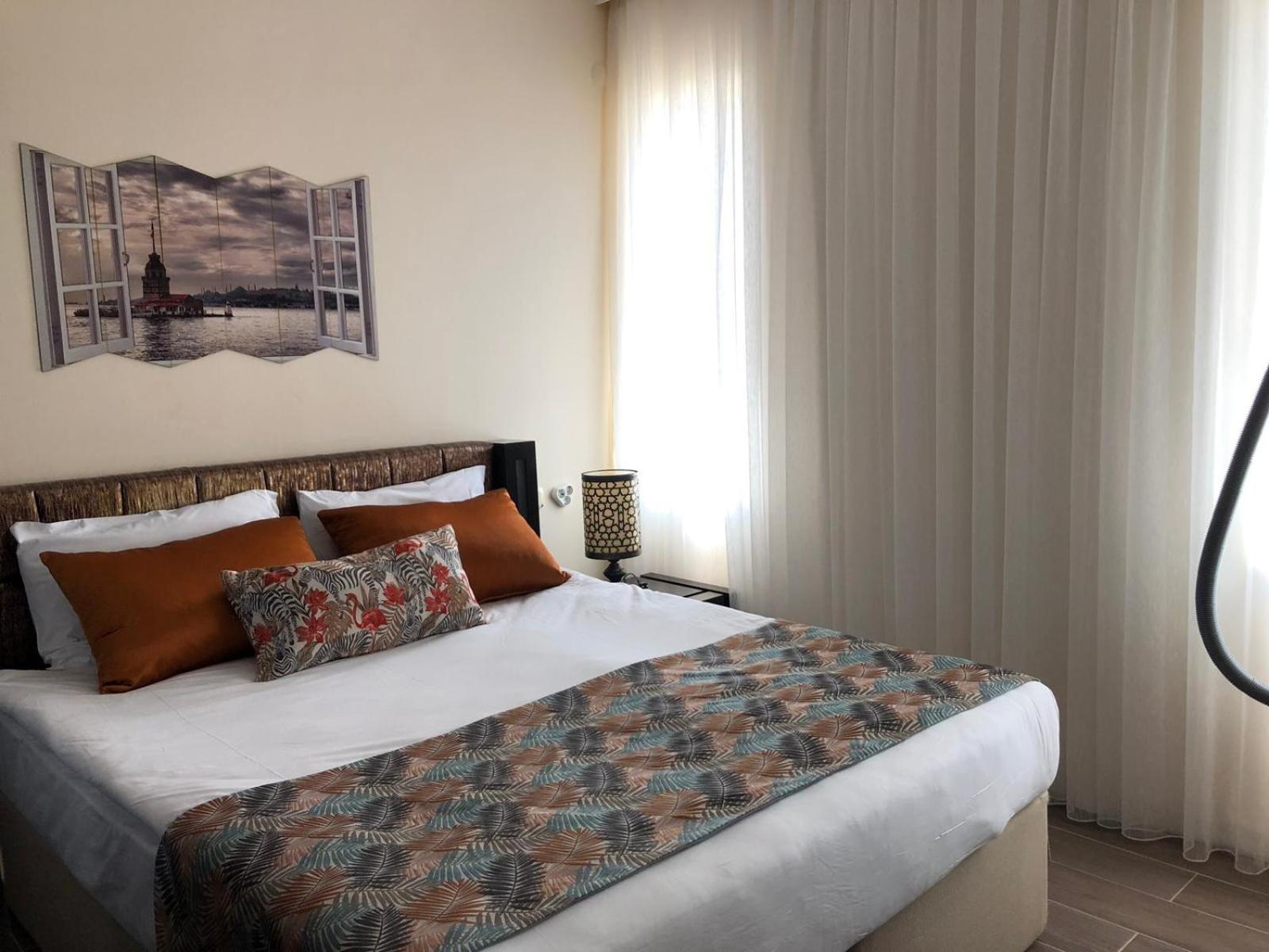 Lara Park Suites