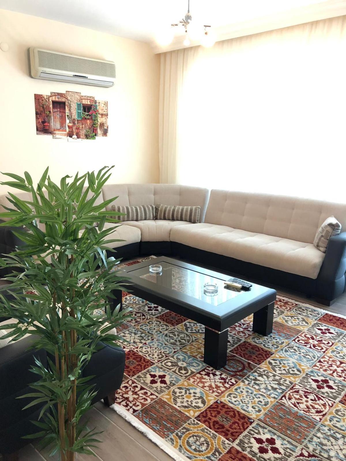 Lara Park Suites