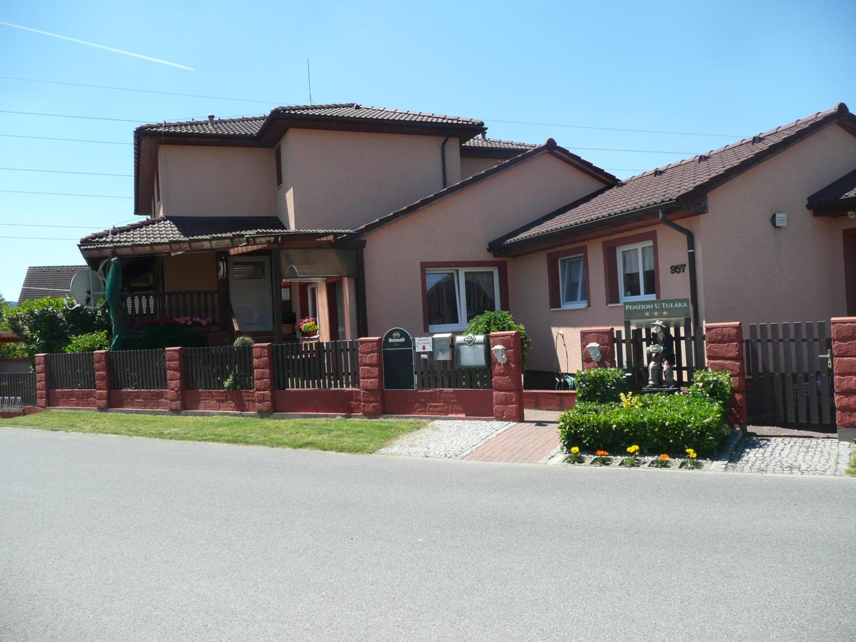 Hotel Penzion U Tulaka - Image 1