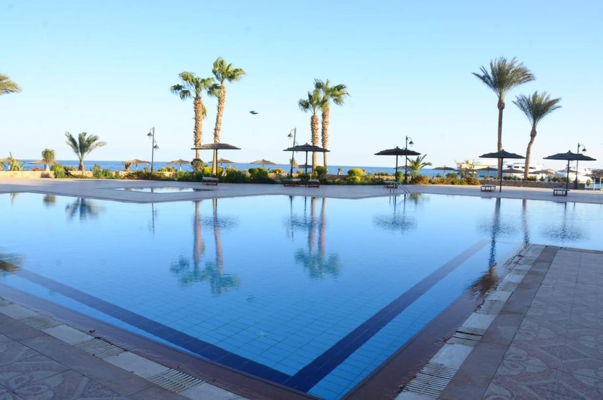 Esplanada hotel Apartments