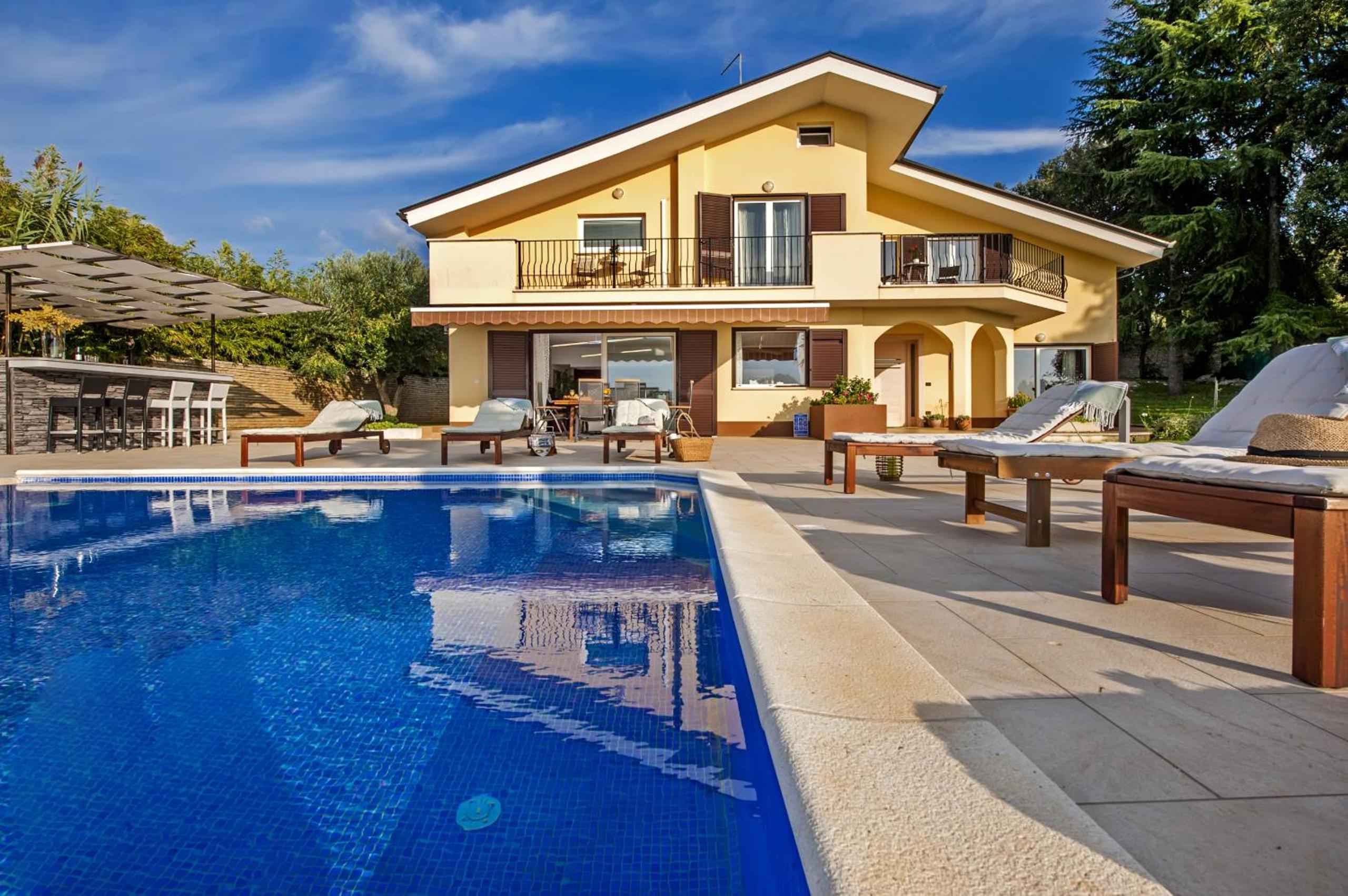 Villa Montericco view 4