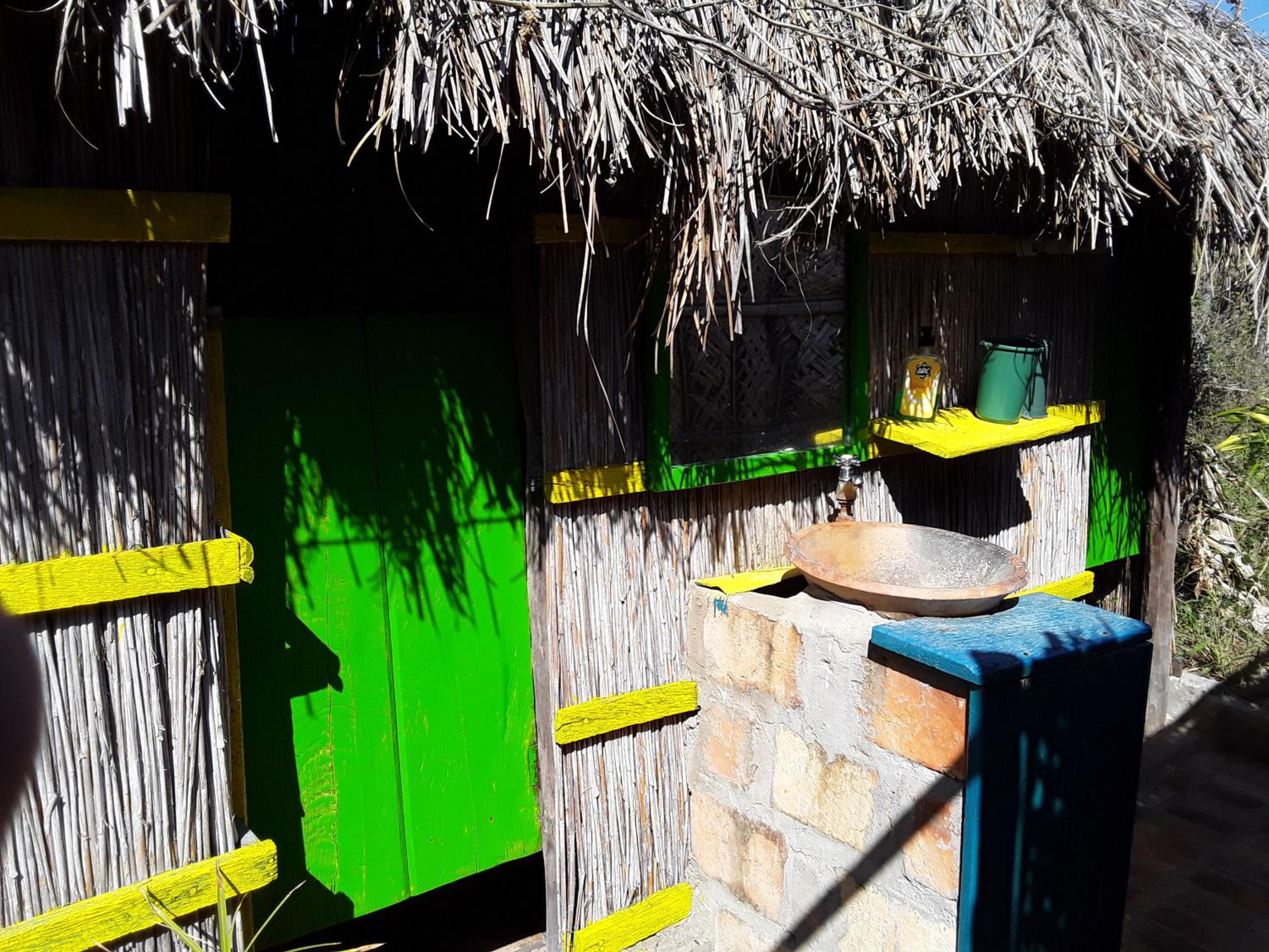 Pariango Beach Motel