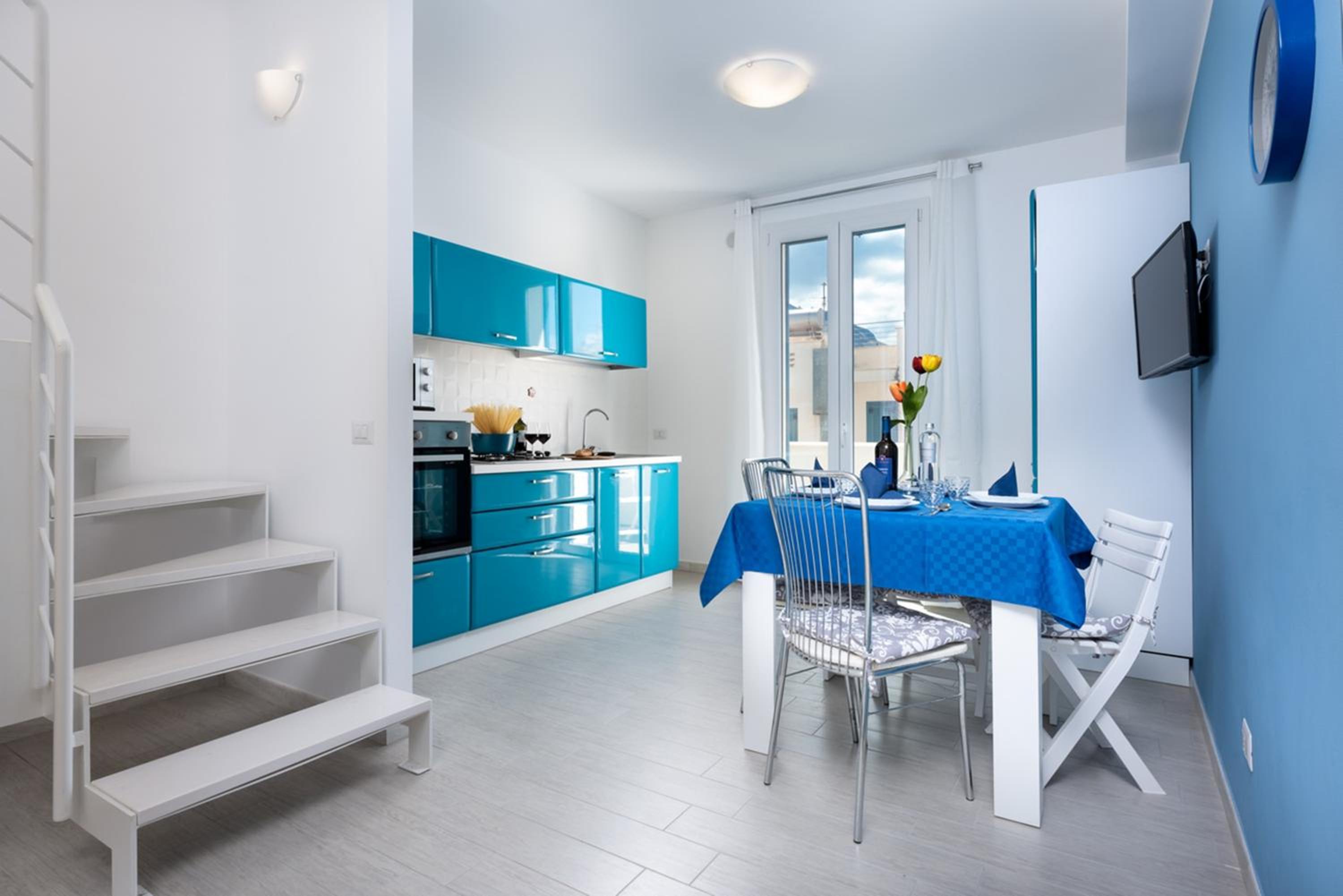 Isule Apartment & Terrace