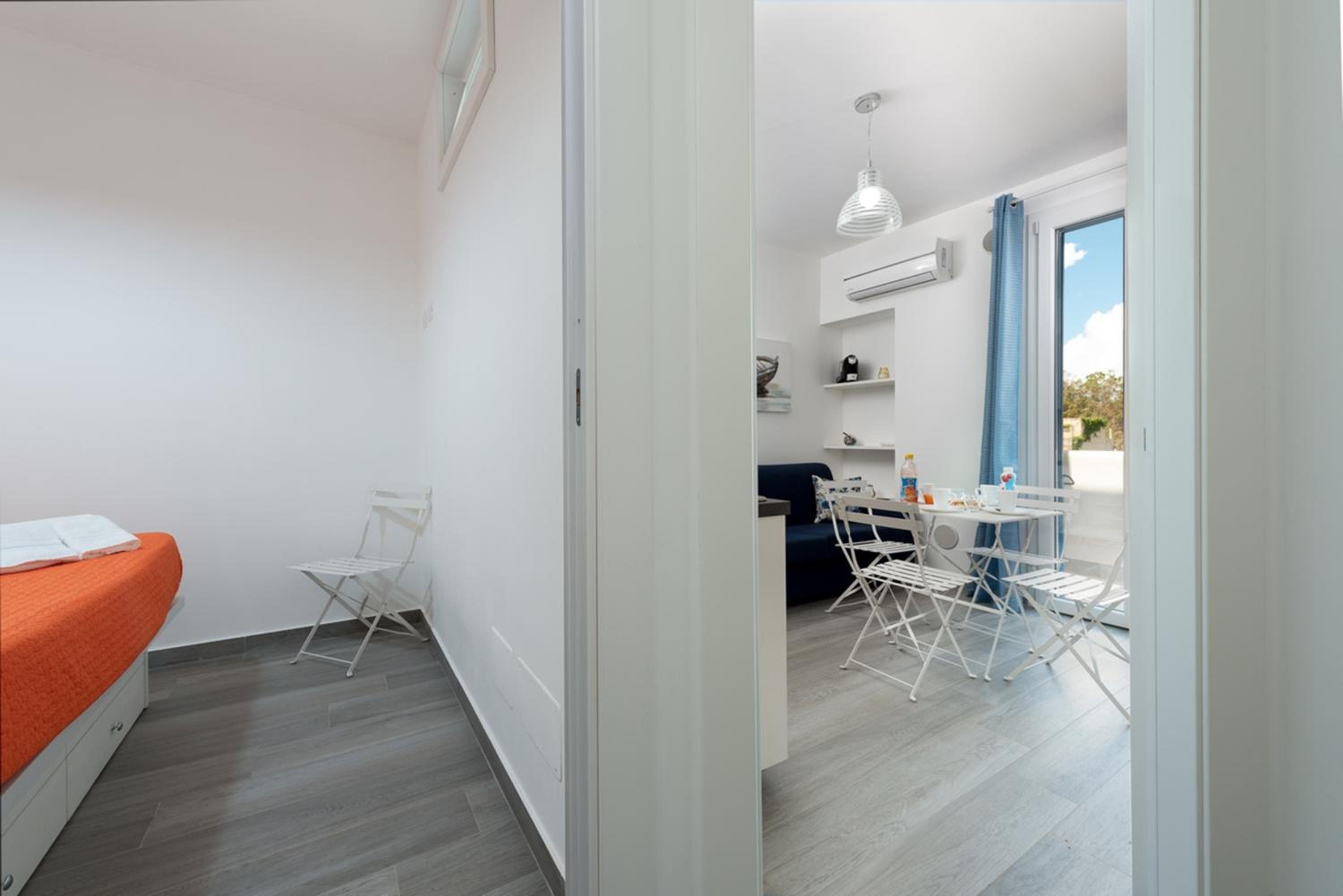 Isule Apartment & Terrace