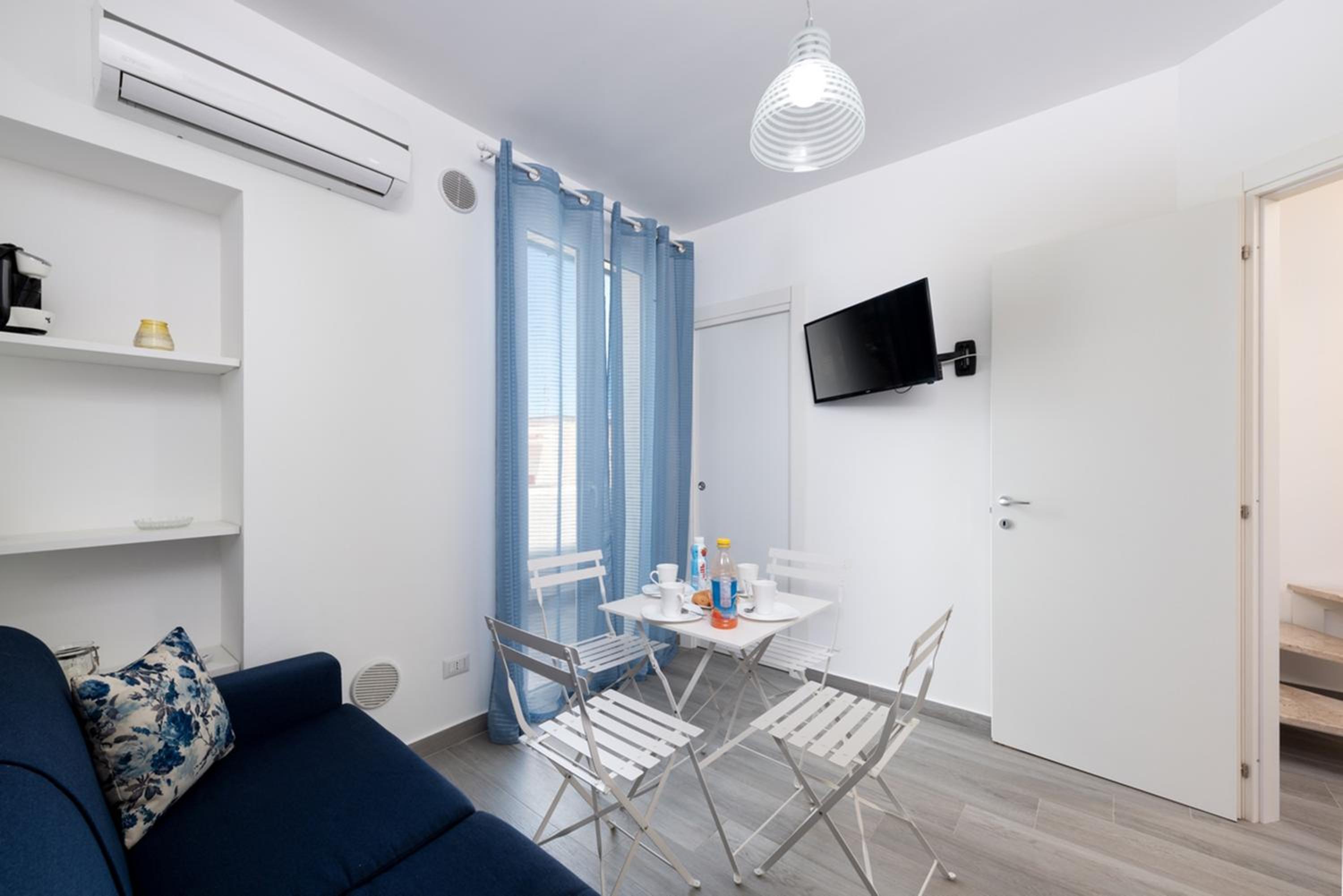 Isule Apartment & Terrace