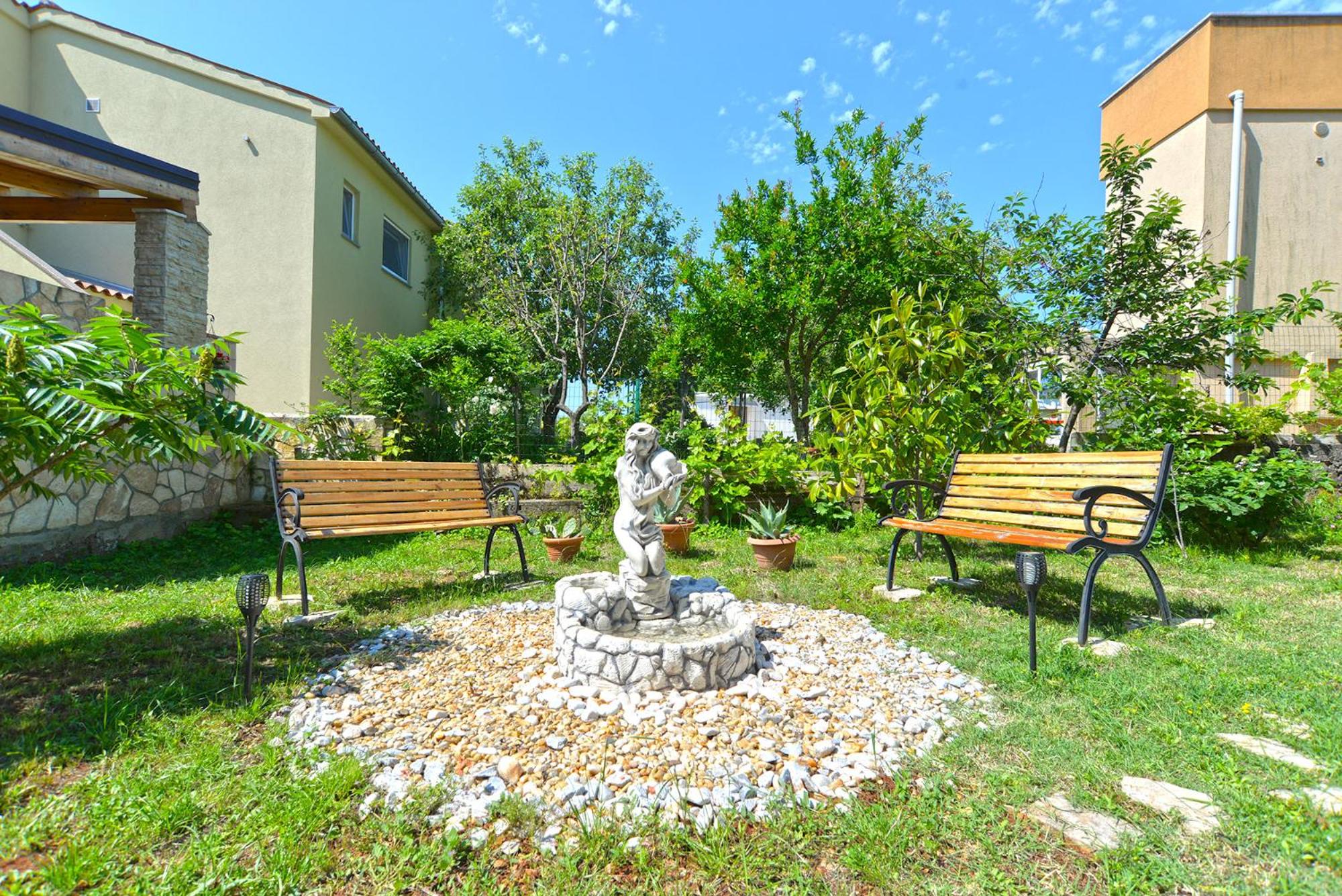 Photo 29